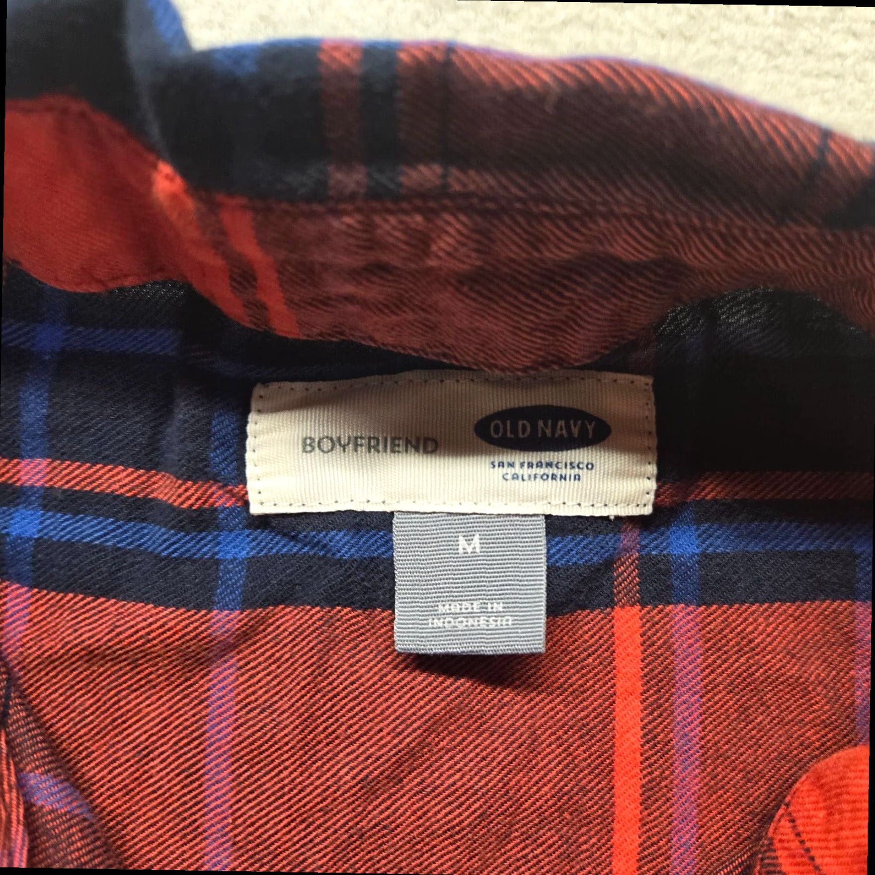 Old Navy Old Navy Plaid Button Up Long Sleeve Shirt Red Blue Adult Women's Medium Size M / US 6-8 / IT 42-44 - 3 Thumbnail