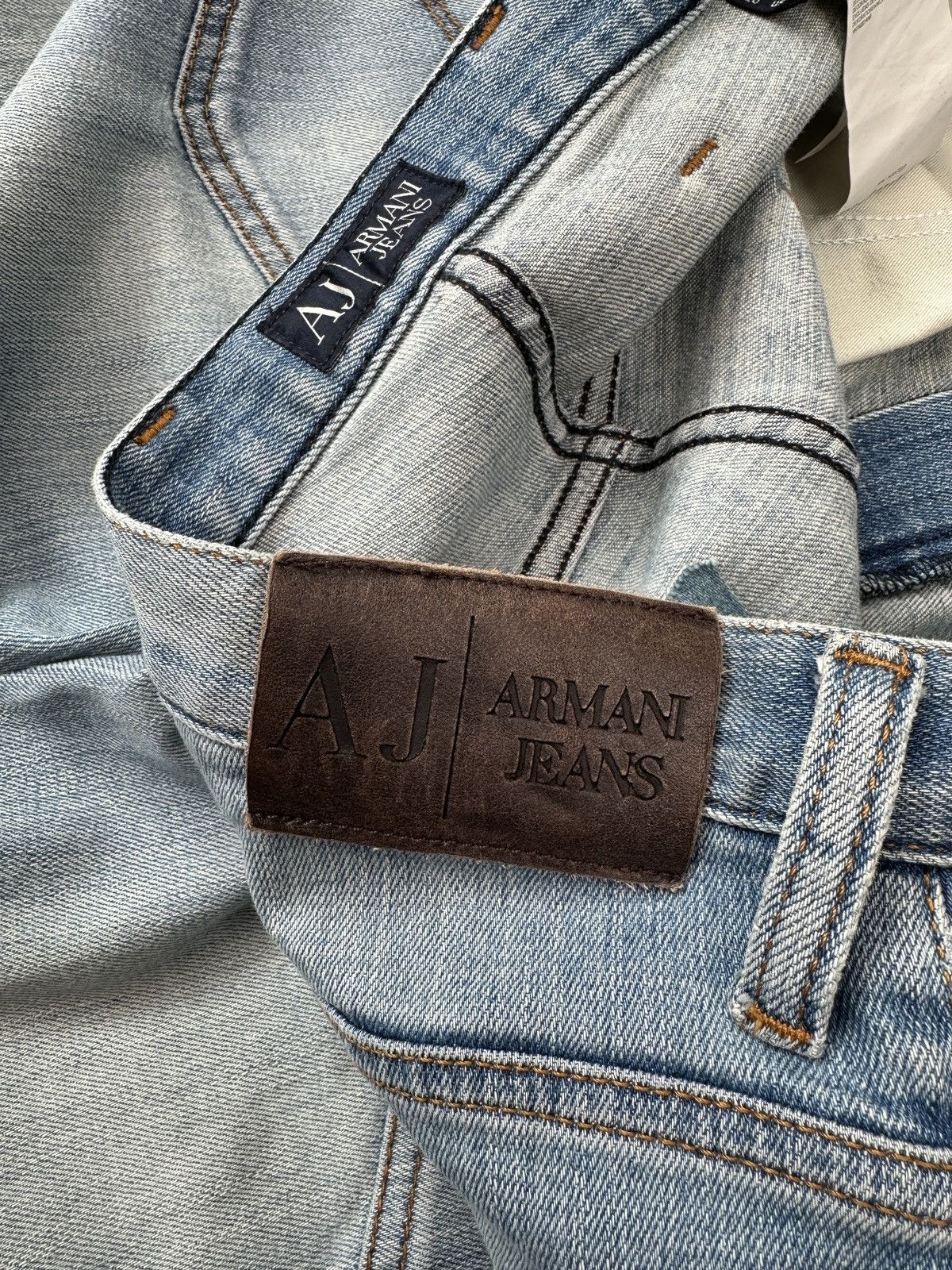 Armani Vintage ARMANI JEANS Washed Light Blue Denim Pants Men’s Size US 33 - 7 Thumbnail