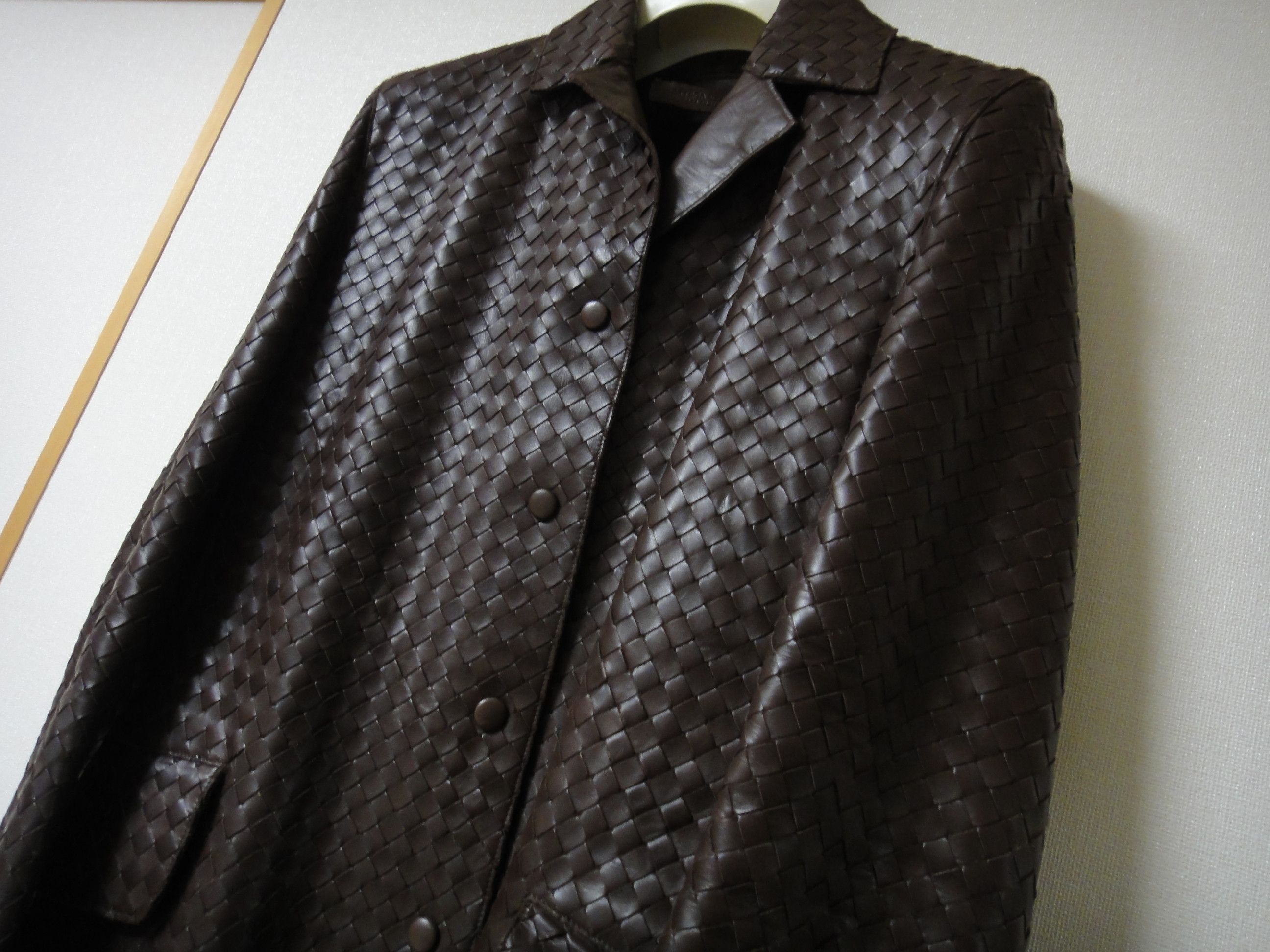 Bottega Veneta Bottega Veneta Intrecciato Leather Long Coat Unisex Size XS / US 0-2 / IT 36-38 - 3 Thumbnail