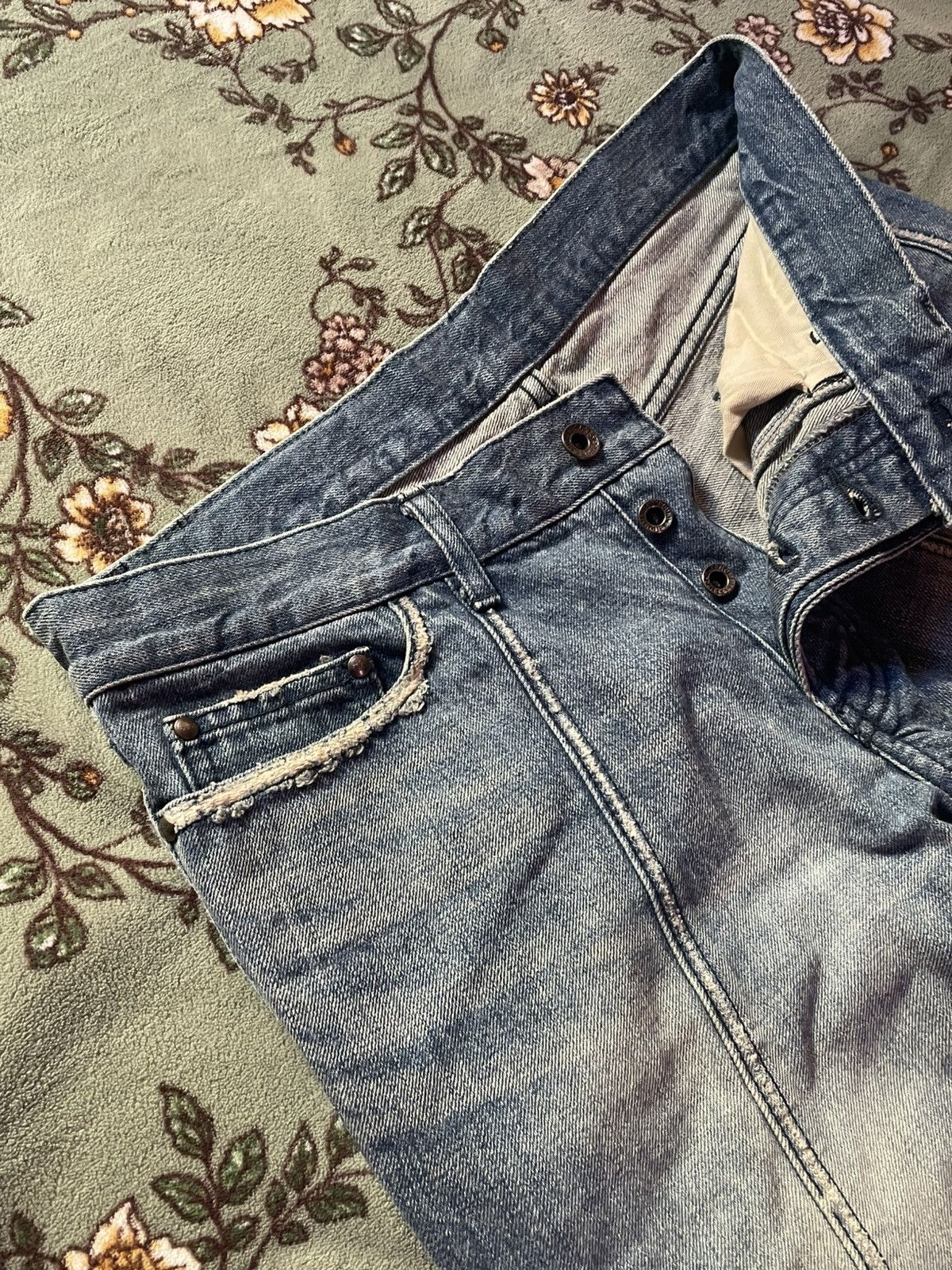 5351 POUR LES HOMMES 5351 Pour Les Hommes Raw Edge Flare Denim Size US 32 / EU 48 - 1 Thumbnail
