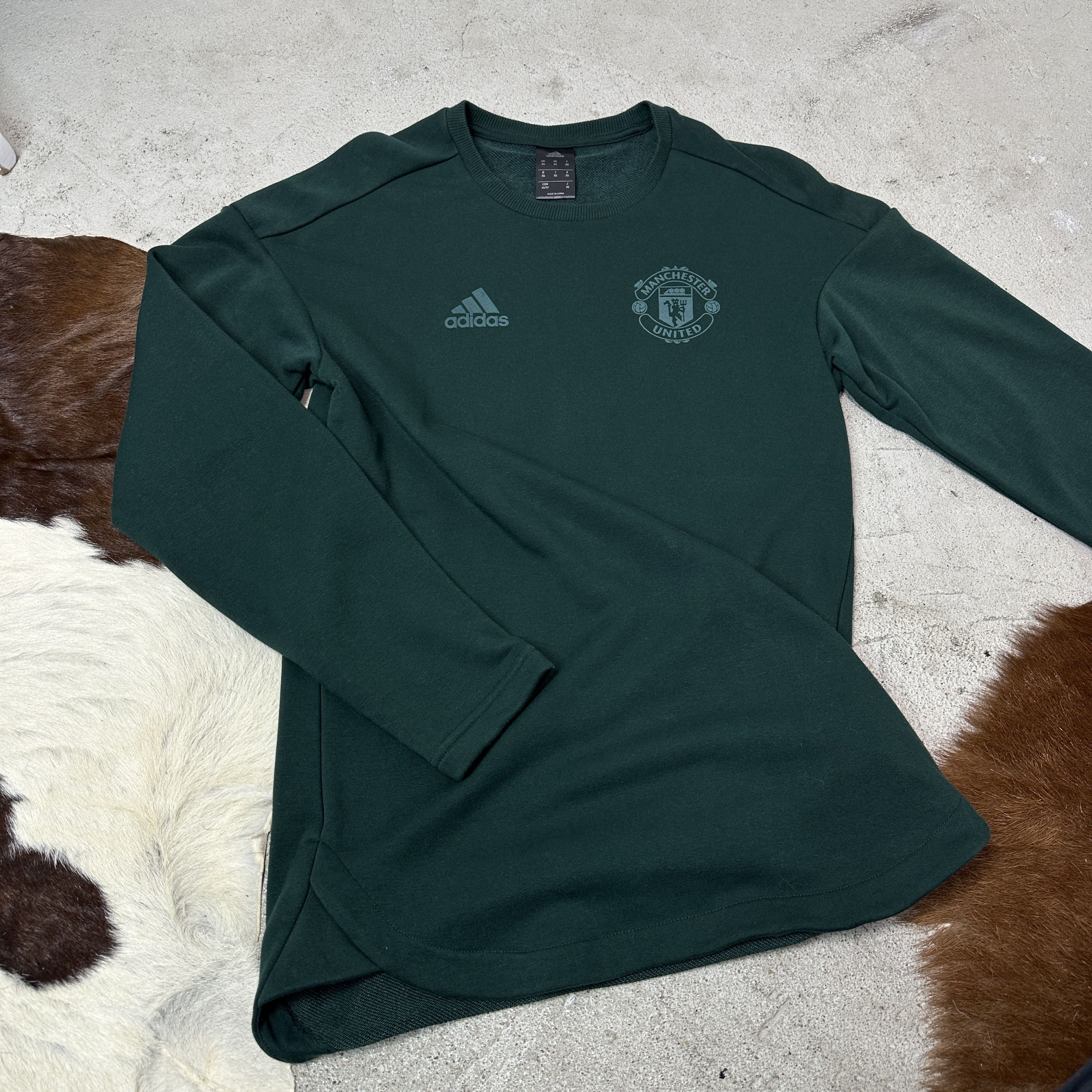 Adidas Vintage Sporty Adidas Manchester United Sweatshirt Y2K Size US XS / EU 42 / 0 - 5 Thumbnail