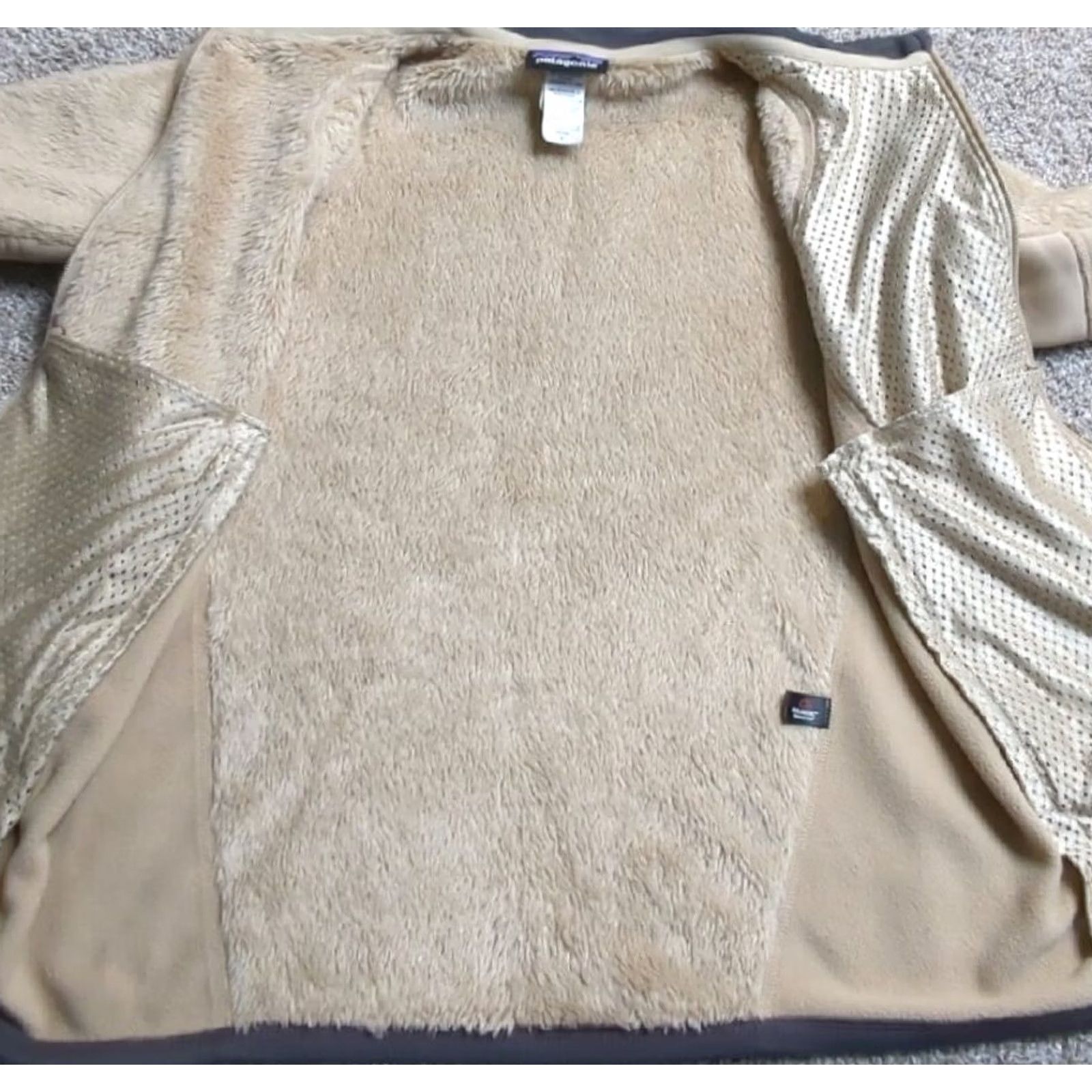 Patagonia VINTAGE Patagonia R2 Regulator Polartec Fleece Jacket Hybrid Deep Pile Oatmeal SML Mens Small Beige Size US S / EU 44-46 / 1 - 5 Thumbnail