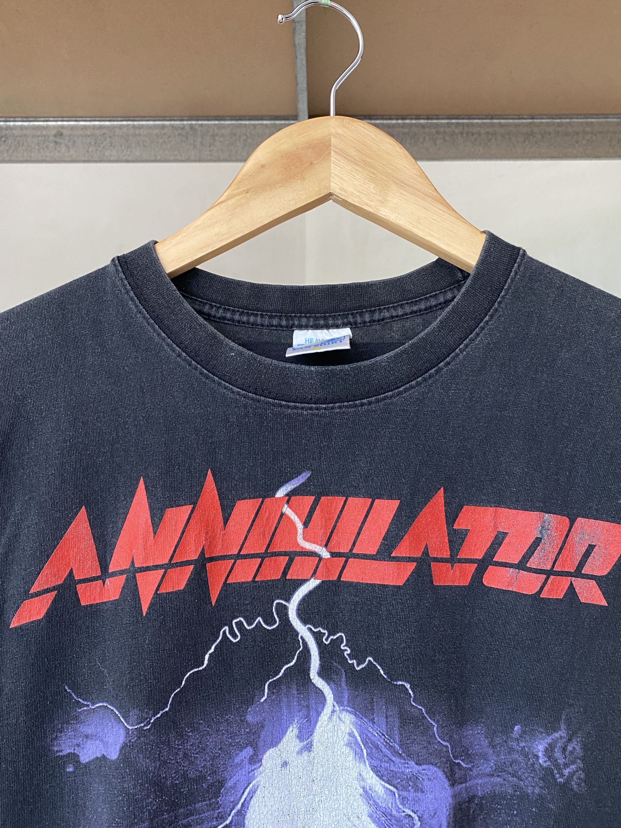 Band Tees × Vintage Vintage 90s Annihilator Never Neverland Rock Band T-shirt Size US M / EU 48-50 / 2 - 3 Thumbnail