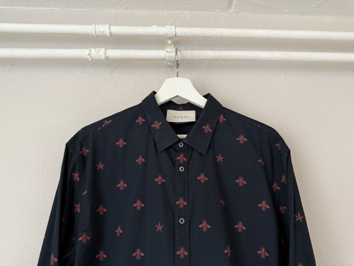 Gucci Navy Bee & Star Embroidered Shirt – Size 43 Size US L / EU 52-54 / 3 - 7 Thumbnail