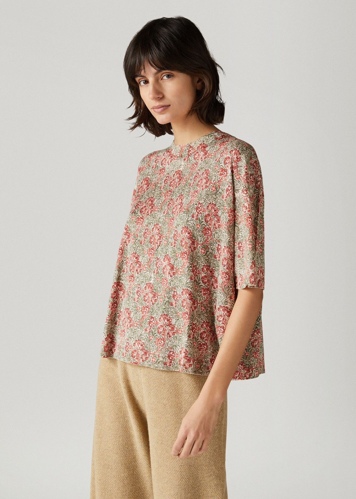 Loro Piana o1srvl11e0424 T- Shirt in Olive & Red Size L / US 10 / IT 46 - 2 Thumbnail