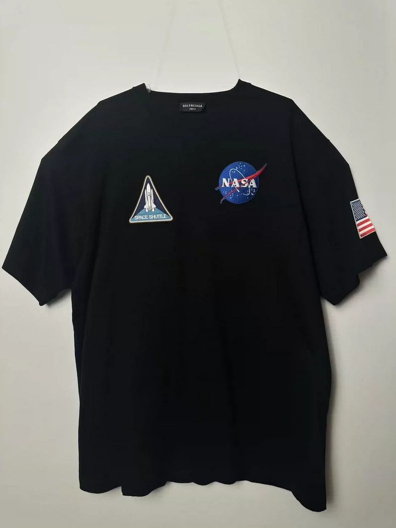 Balenciaga Balenciaga NASA Joint Venture Space Vintage Flat-Weave T-S Size US M / EU 48-50 / 2 - 1 Thumbnail