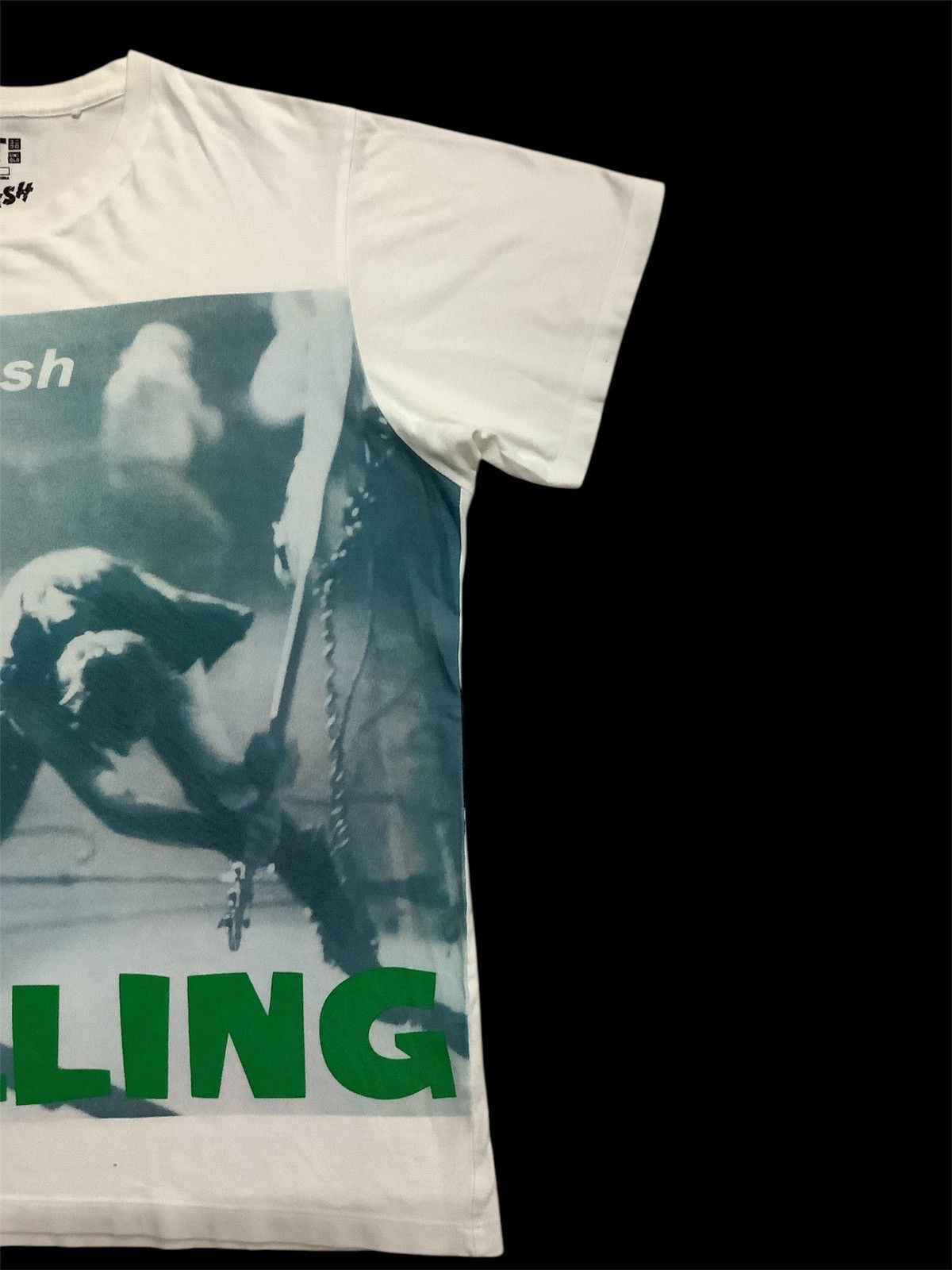 Band Tees × Uniqlo × Vintage Vintage Uniqlo x The Clash London Calling Band T Shirt Size US L / EU 52-54 / 3 - 5 Thumbnail
