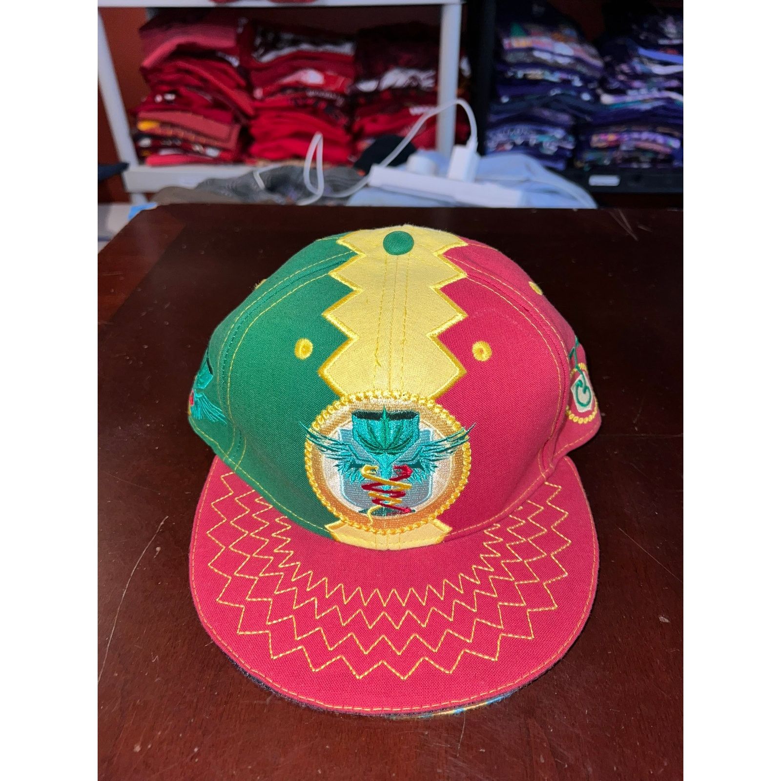 Grassroots California Los Angeles Cannabis Cup Hat 2011 High Times Marijuana Cap Size ONE SIZE - 2 Thumbnail