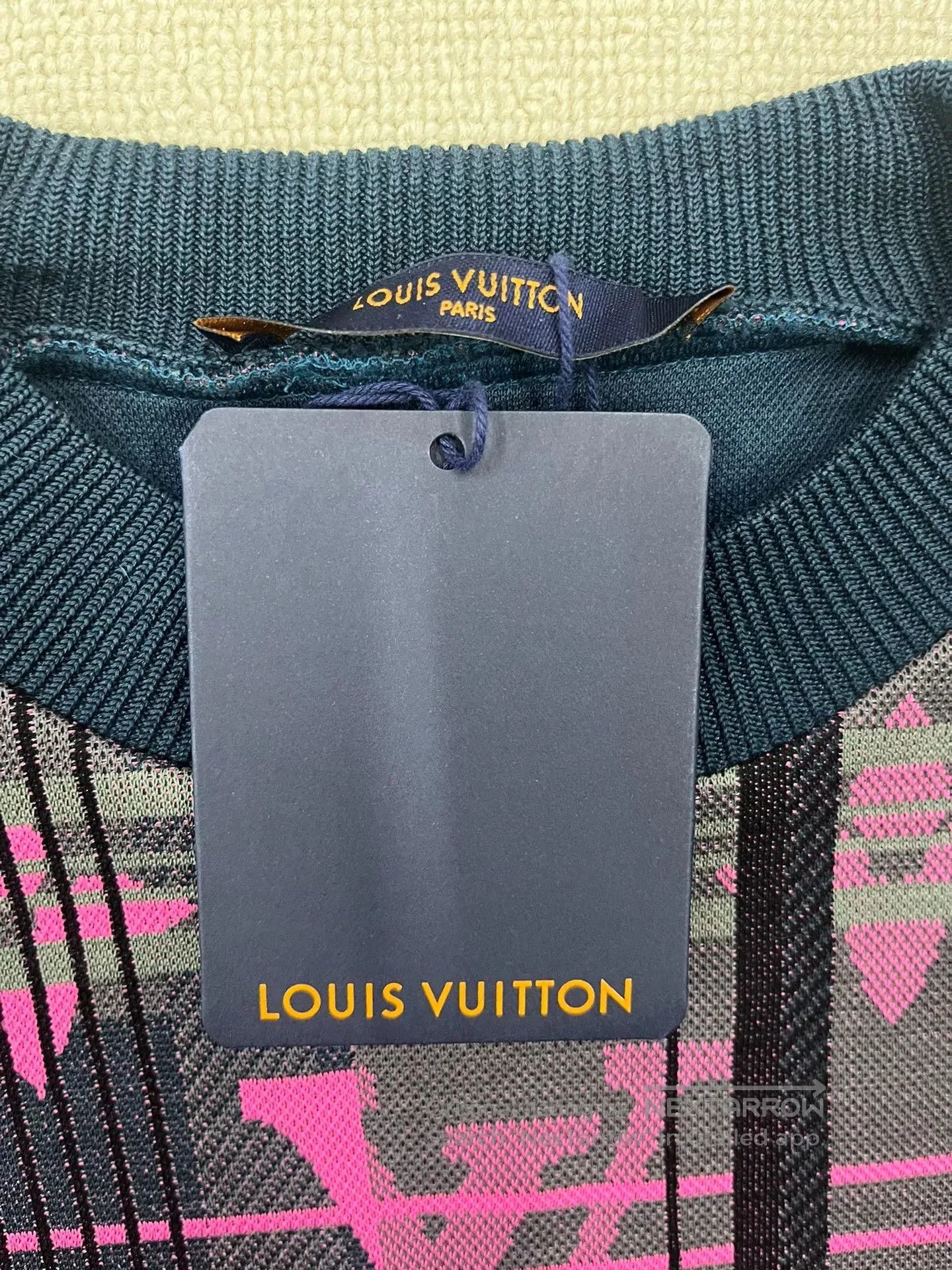 Louis Vuitton louis vuitton printed long sleeve sweatshirt. Size XS / US 0-2 / IT 36-38 - 3 Thumbnail