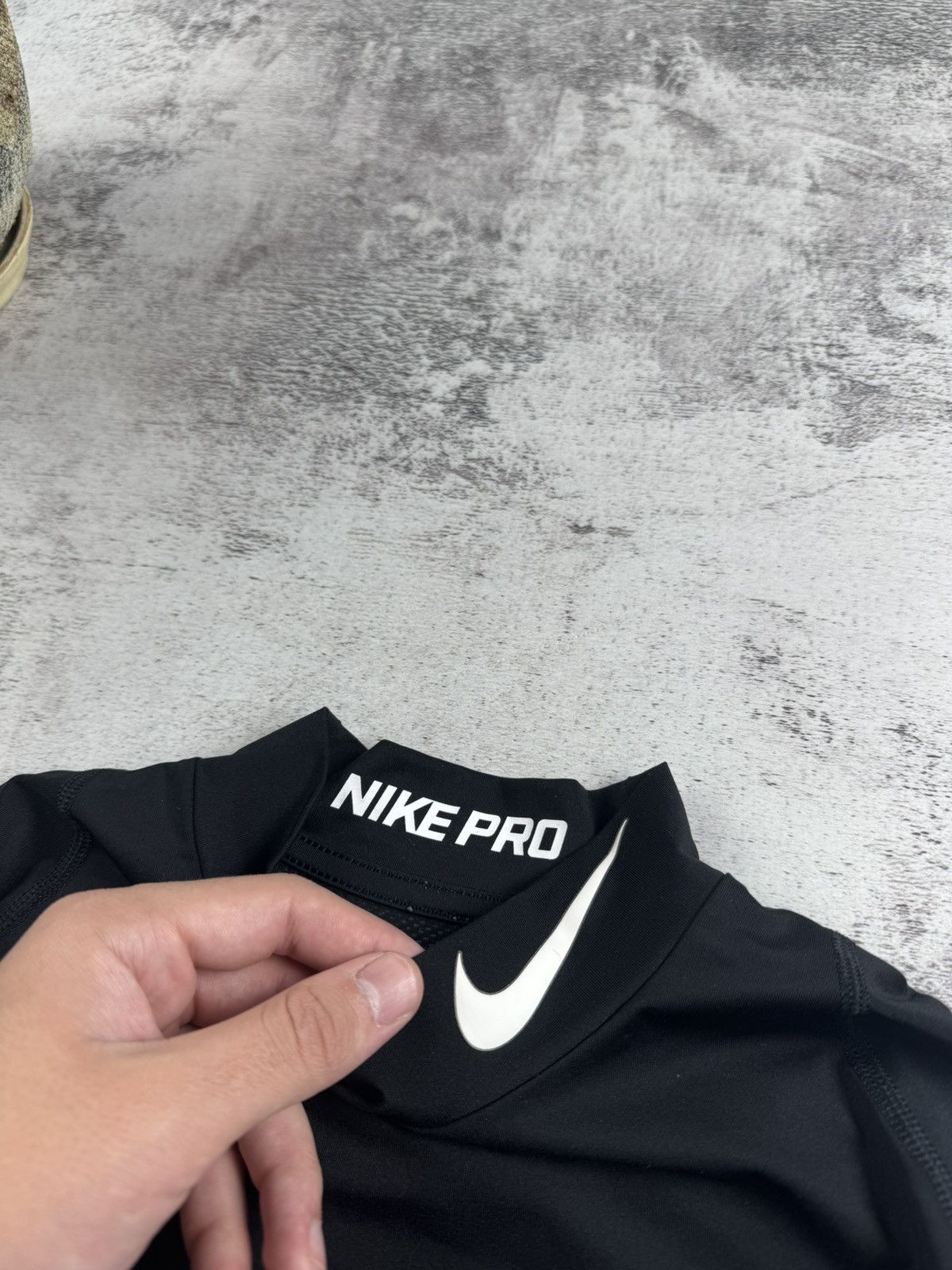 Nike Nike Pro Dri Fit Long Sleeve Athletic Training Shirt Black Termo Men’s S Swoosh Size US S / EU 44-46 / 1 - 7 Thumbnail