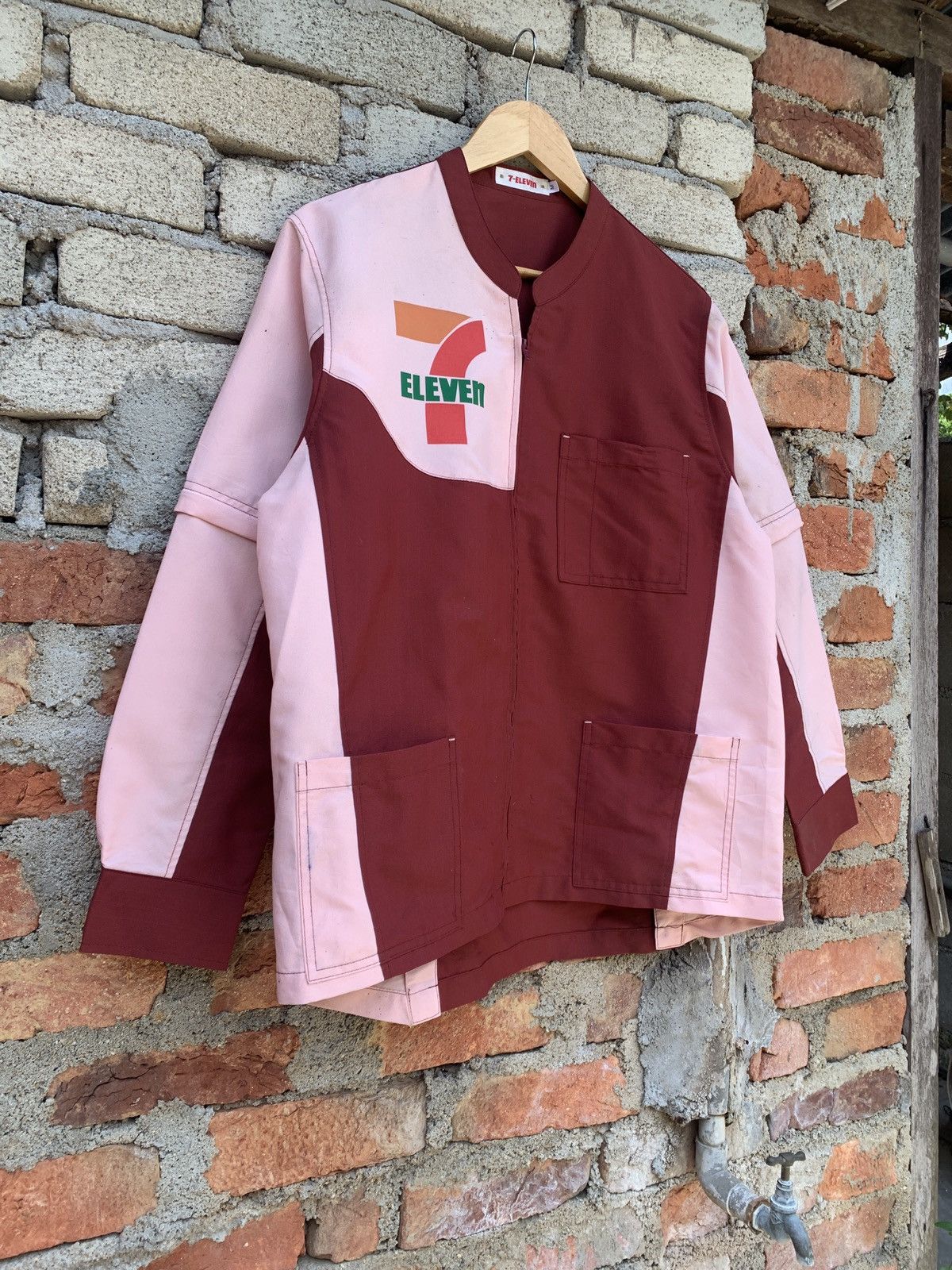 uniform experiment 👹Vintage 90s 7eleven Workers Zipper Uniform Size US M / EU 48-50 / 2 - 5 Thumbnail