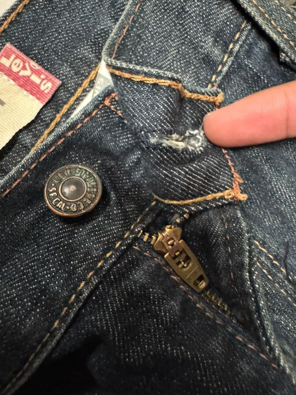 Levi's ❌LASTDROP❌ BOOT CUT Y2K Levi’s 527 Mudwash Low Distress Size US 37 - 8 Thumbnail