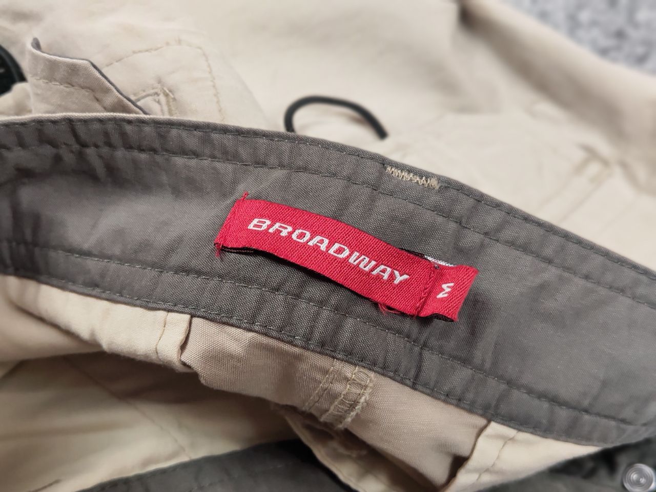 Japanese Brand Vintage 90's Japan parachute Light Beige Cargo Pants Size US 32 / EU 48 - 9 Thumbnail
