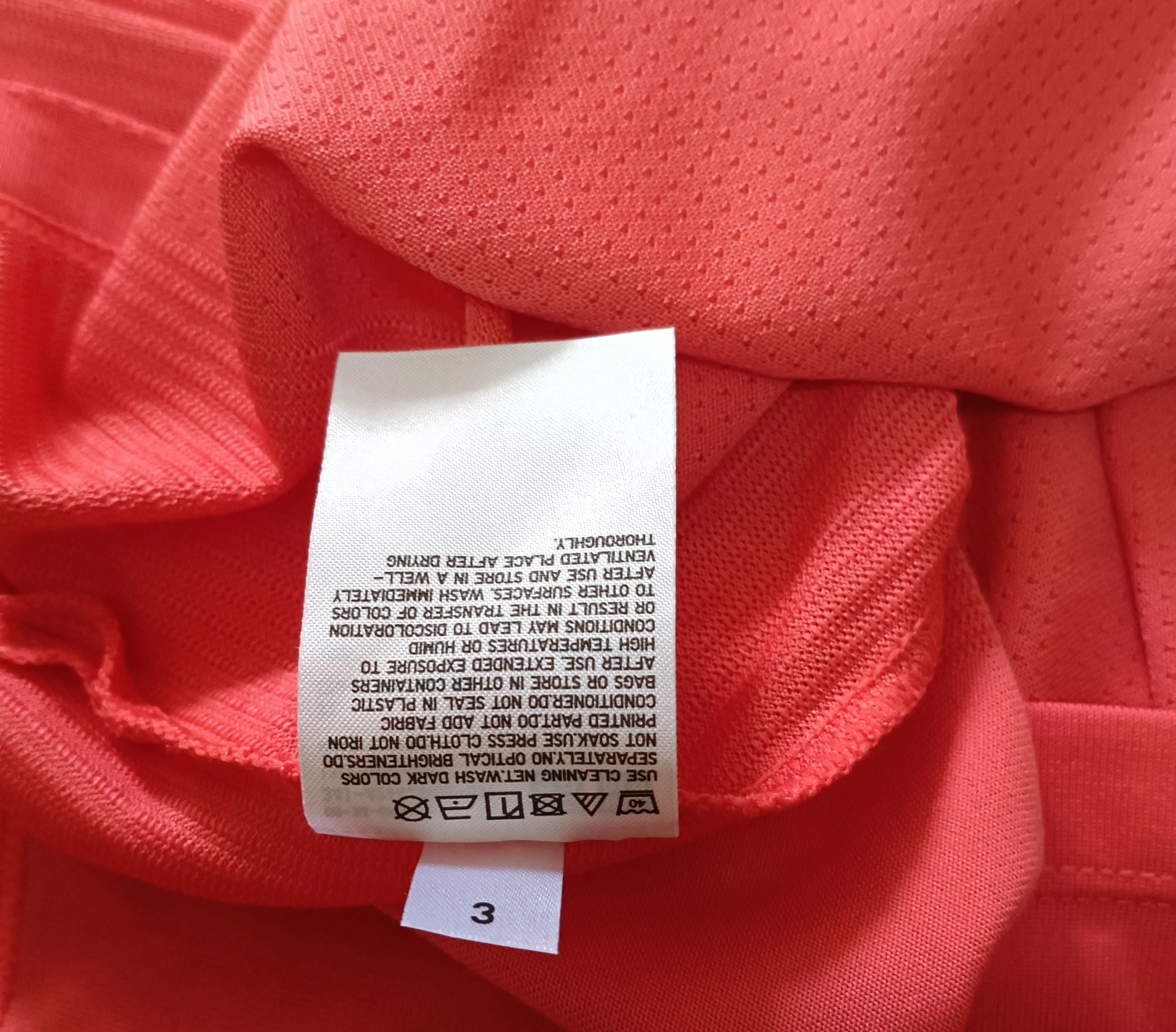 Sports Specialties Rare Roger Federer x Uniqlo 2021 France Open Halle Tennis Size US XL / EU 56 / 4 - 10 Thumbnail