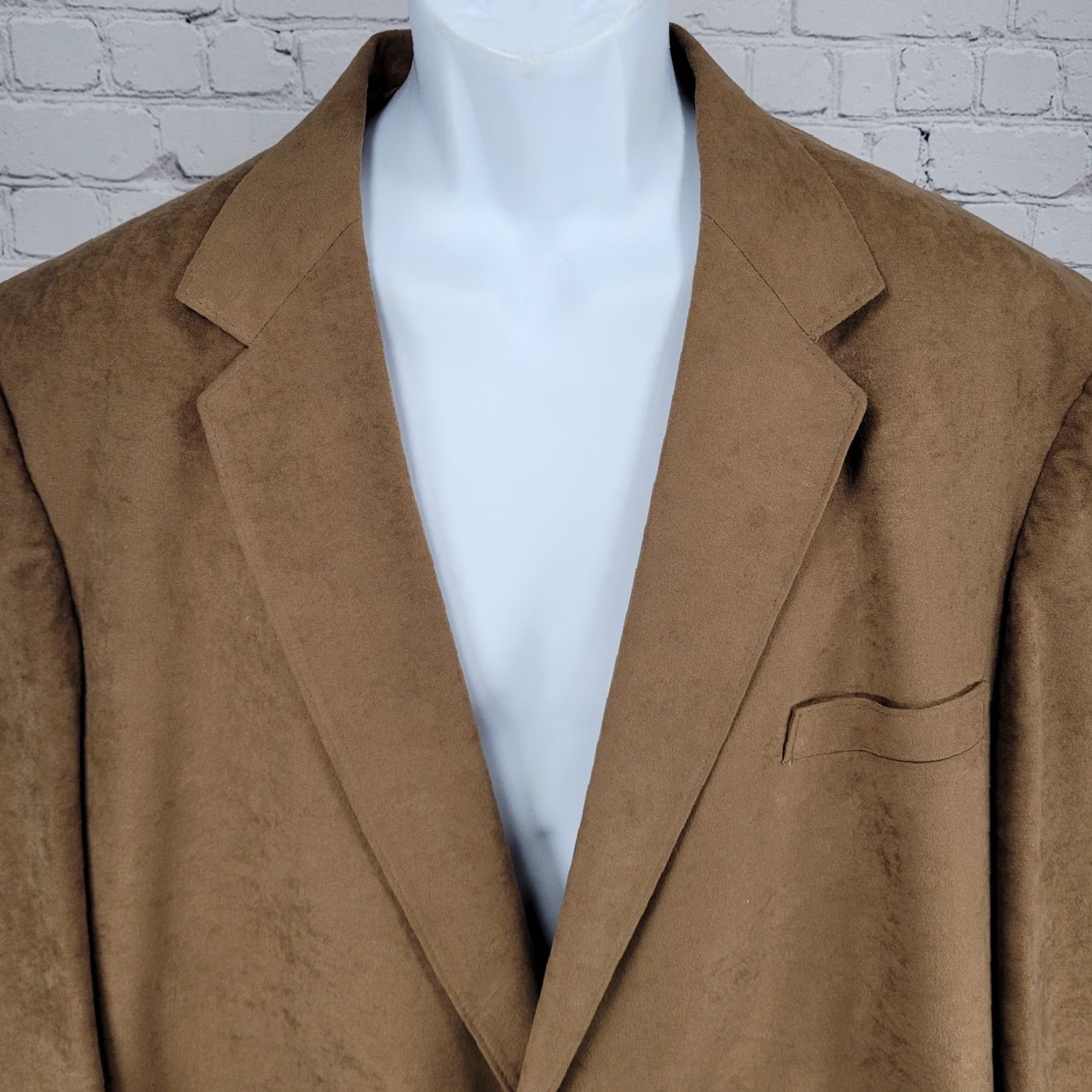 McGregor VINTAGE McGregor Brown Sport Coat Jacket Notch Single-Vented 2 Button 50R Mens White? Size US M / EU 48-50 / 2 - 7 Thumbnail