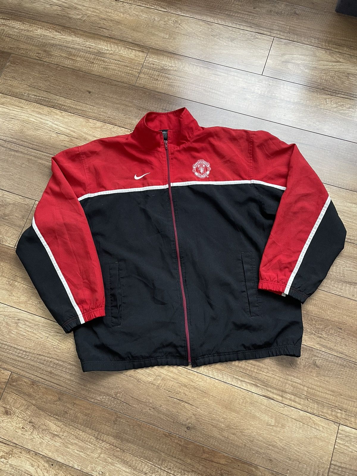 Vintage Nike Manchester United Vintage Track Soccer Jacket 90s Size US XL / EU 56 / 4 - 2 Thumbnail
