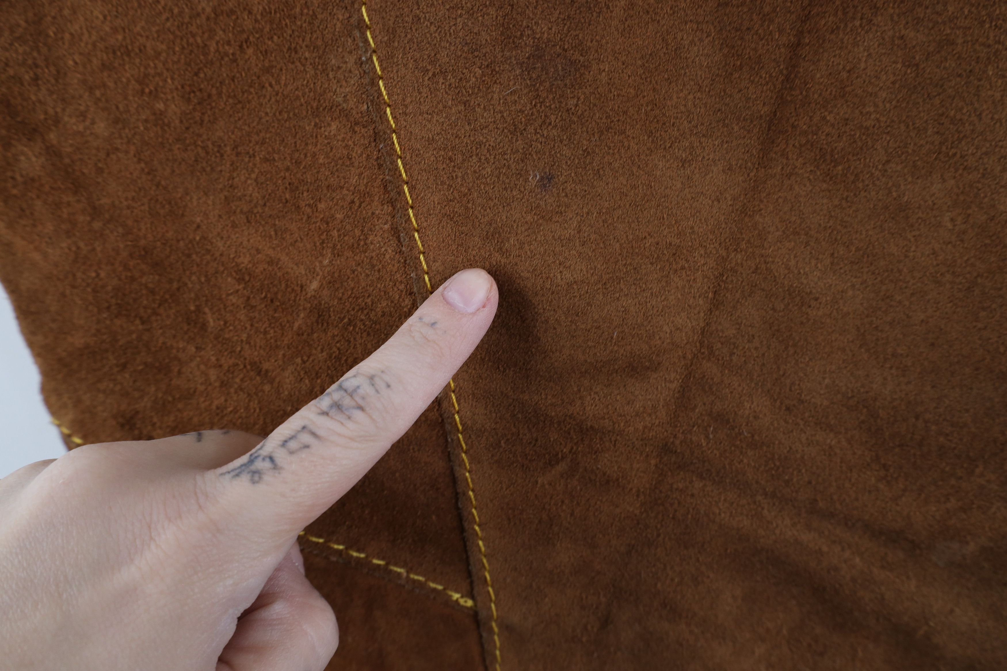 Vintage Vintage 70s Streetwear Suede Leather Western Vest Jacket USA Size US L / EU 52-54 / 3 - 19 Thumbnail