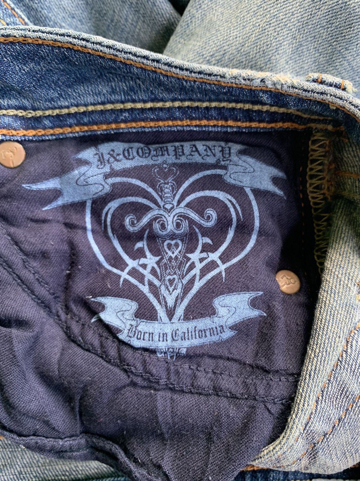 If Six Was Nine × Japanese Brand × Le Grande Bleu (L.G.B.) 2000s Japanese Brand J&C Company Studded Flared Jeans Size US 27 - 10 Thumbnail