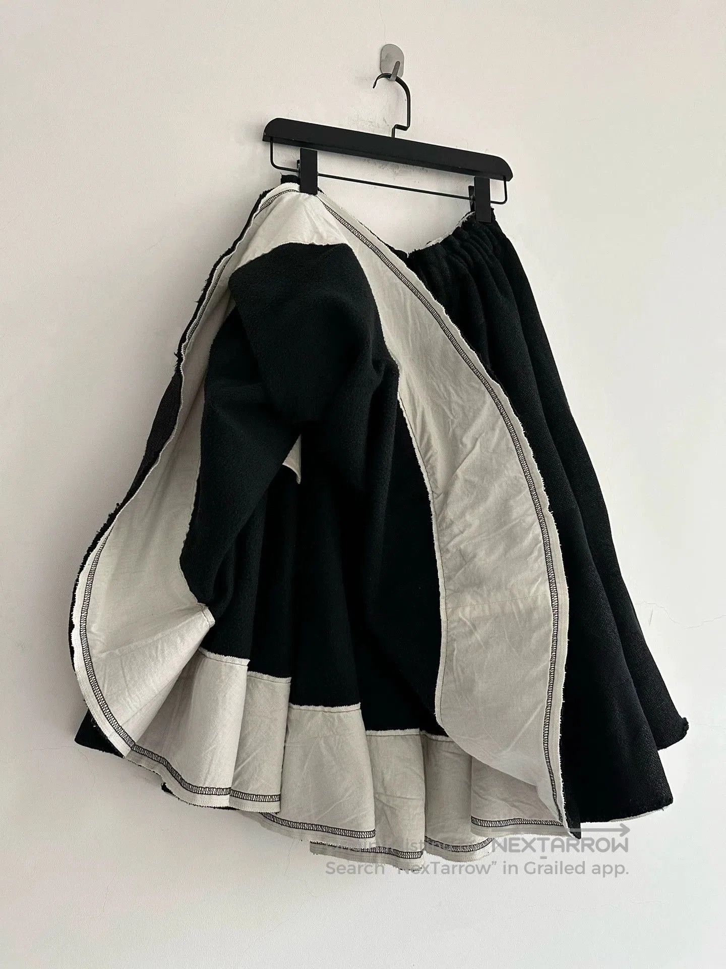 Comme des Garcons Comme des Garcons Wool Pleated Skirt. Size 26" / US 2 / IT 38 - 3 Thumbnail