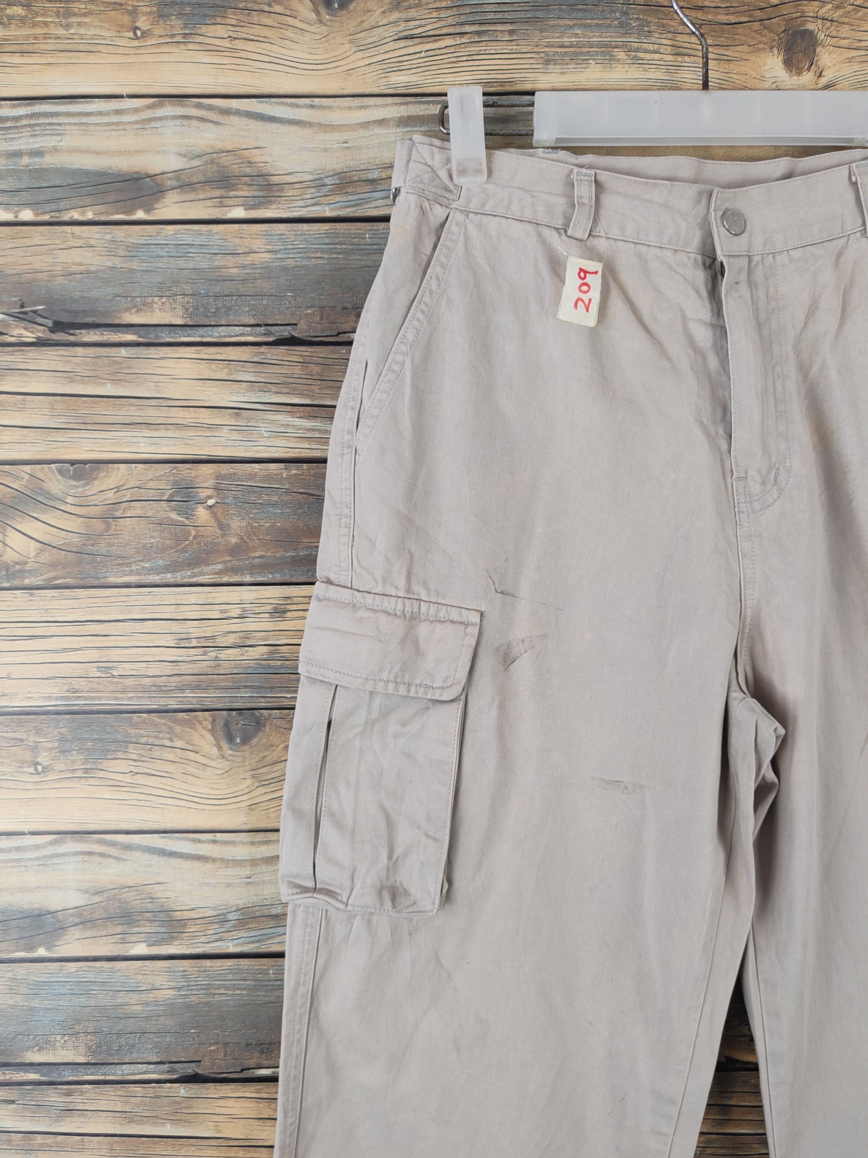 Peanuts DLL Snoopy Peanuts Beige Multipocket Cargo Pants #209 Size US 31 - 3 Thumbnail