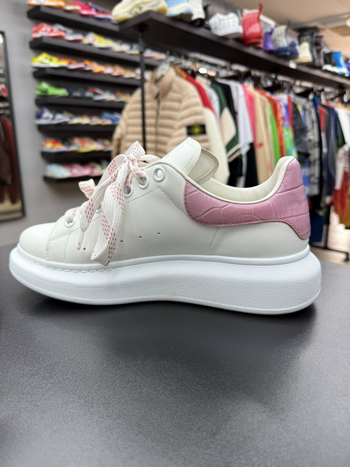 Alexander McQueen MCQUEEN Oversized Womens White Pink Sneakers Size 39.5 / 9.5 Size US 9 / IT 39 - 16 Thumbnail