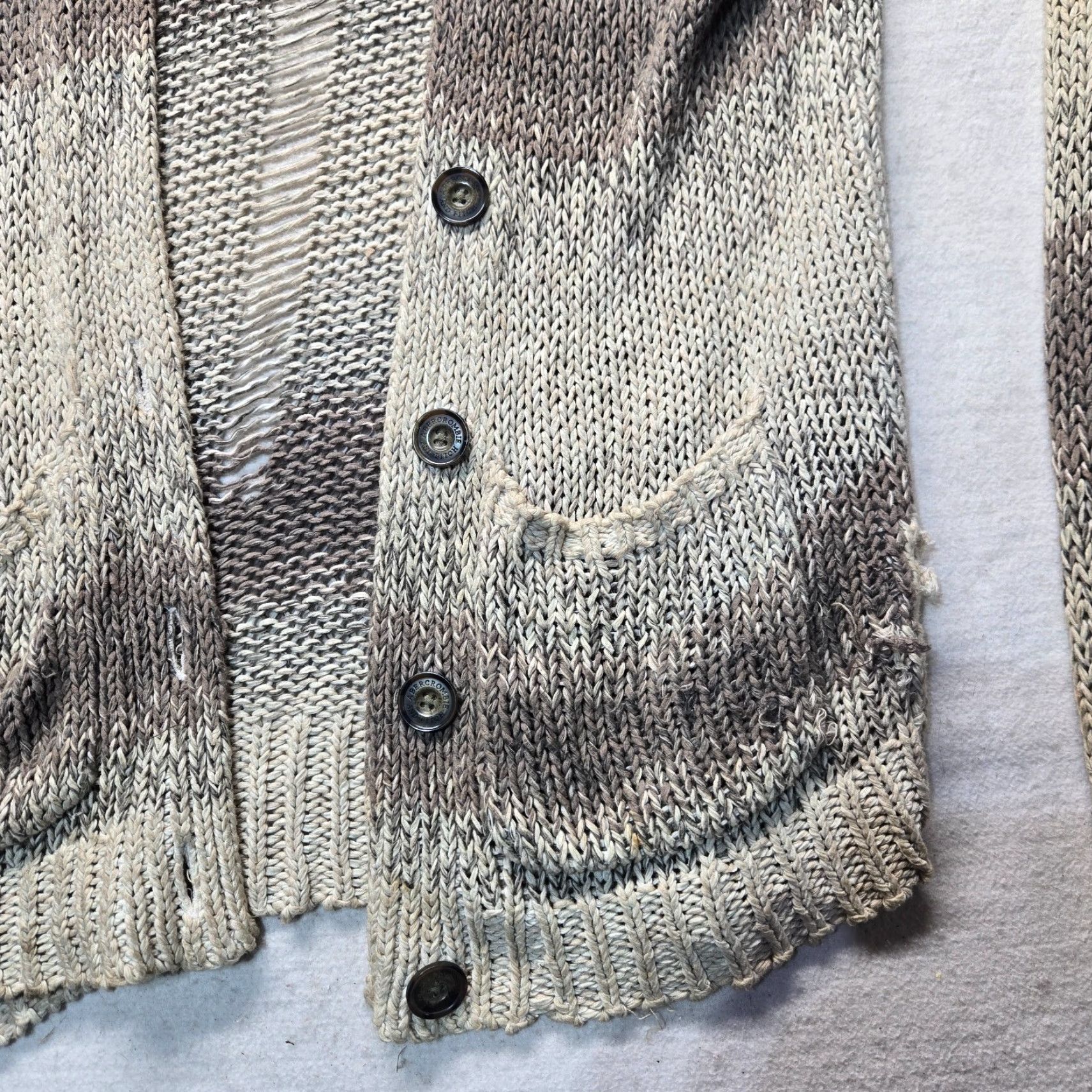 Abercrombie & Fitch VINTAGE Abercrombie & Fitch Women's Cardigan Knit Long Line Button Up XS Brown Sweater 2010s Size XS / US 0-2 / IT 36-38 - 2 Thumbnail