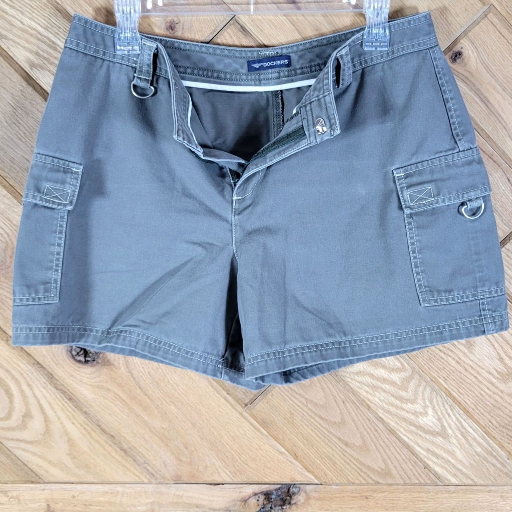 Dockers Dockers Cargo Shorts Womens Size M Gray Cotton Blend Check Measurements Size 32" / US 10 / IT 46 - 3 Thumbnail