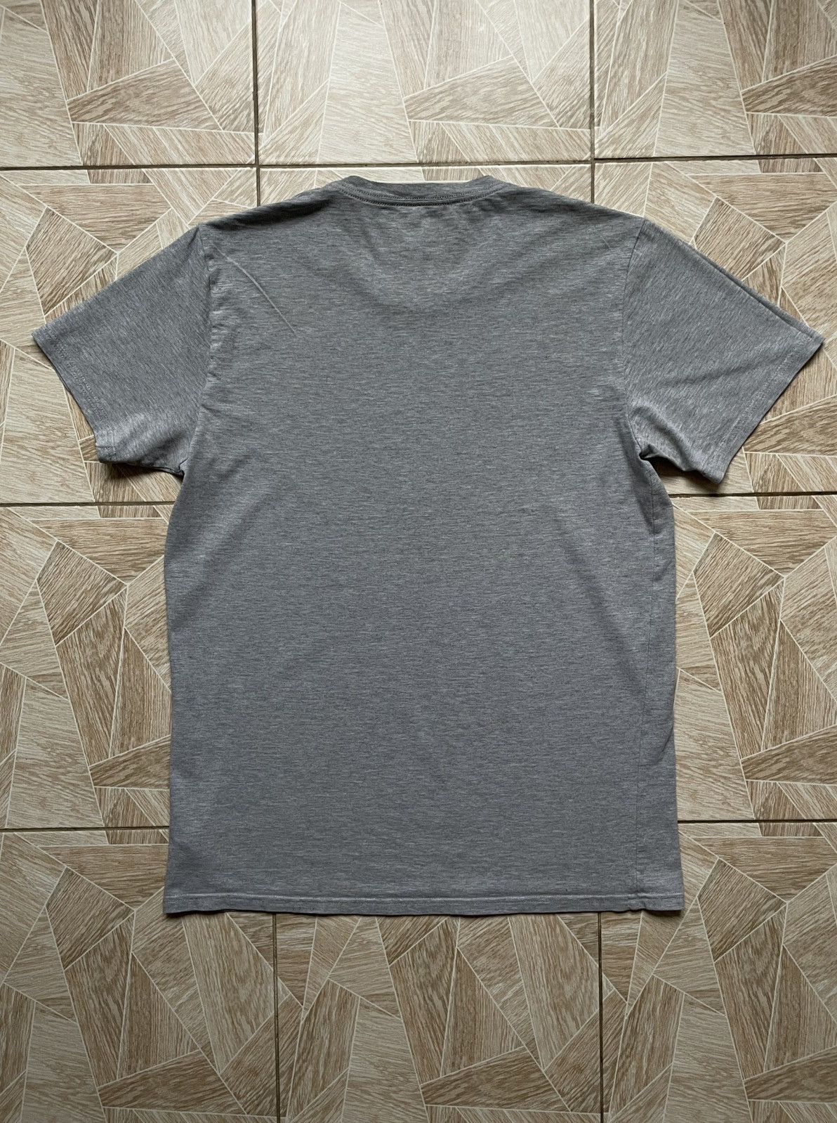 Oakley × Vintage OAKLEY SOFTWARE VINTAGE Y2K CENTRE LOGO SHIRT HYPE MENS L Size US L / EU 52-54 / 3 - 7 Thumbnail