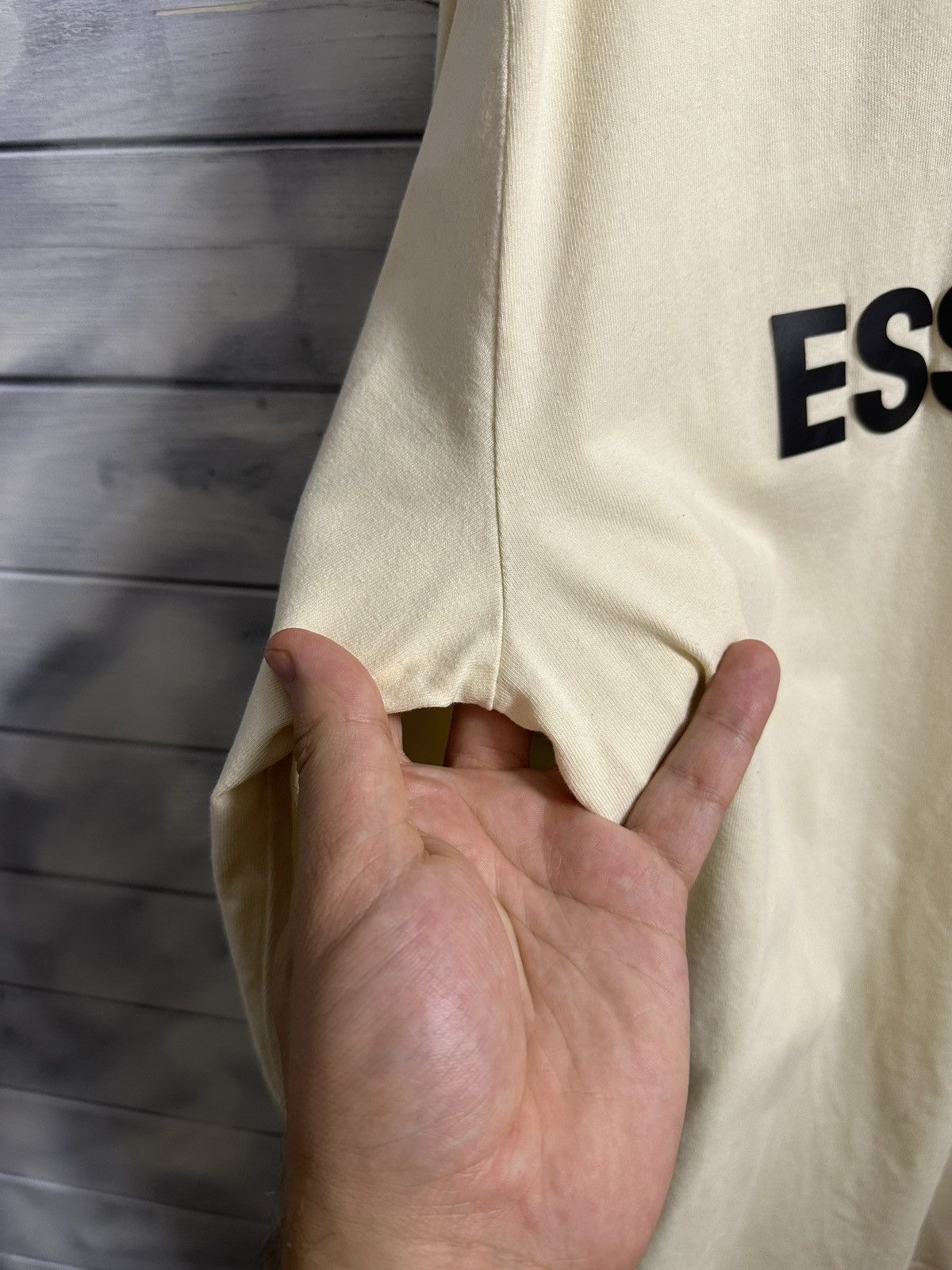 Essentials Rare Long-Sleeve Fear Of God Essentials FOG Size US M / EU 48-50 / 2 - 4 Thumbnail