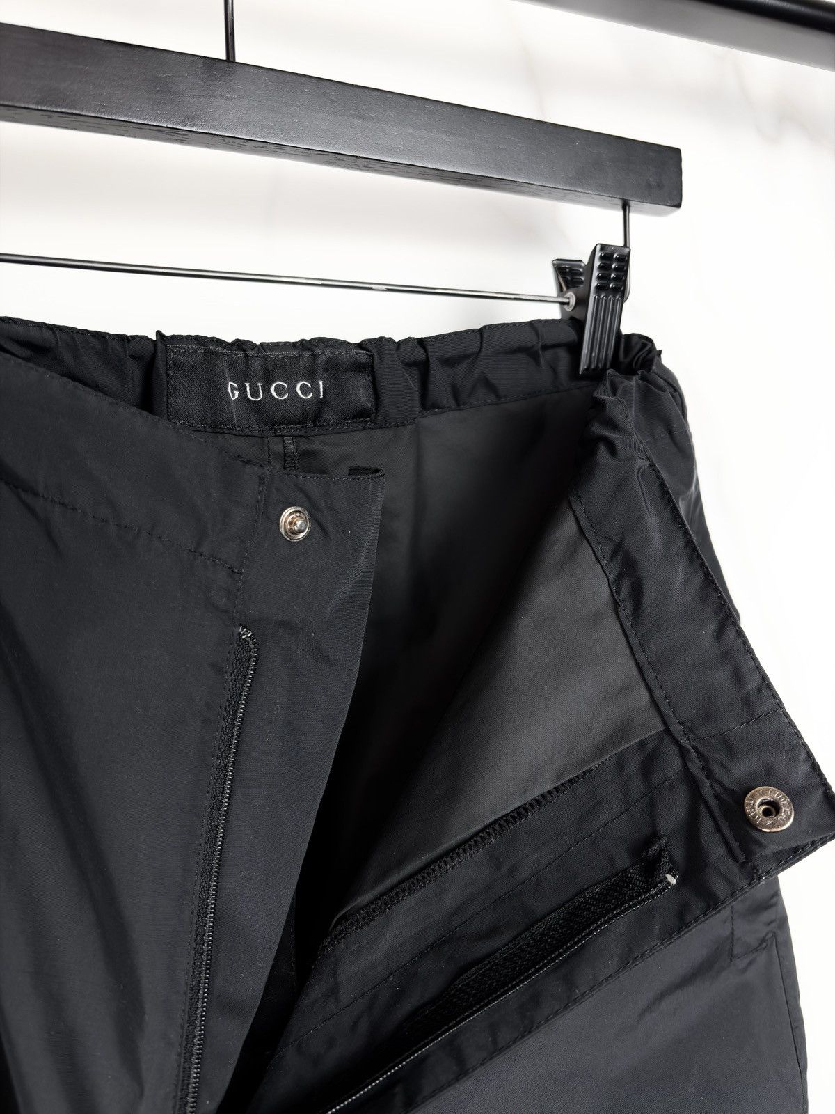 Gucci AW99 Gucci Tom Ford Vintage Ski Nylon Tech Trousers Pants Size US 30 / EU 46 - 8 Thumbnail