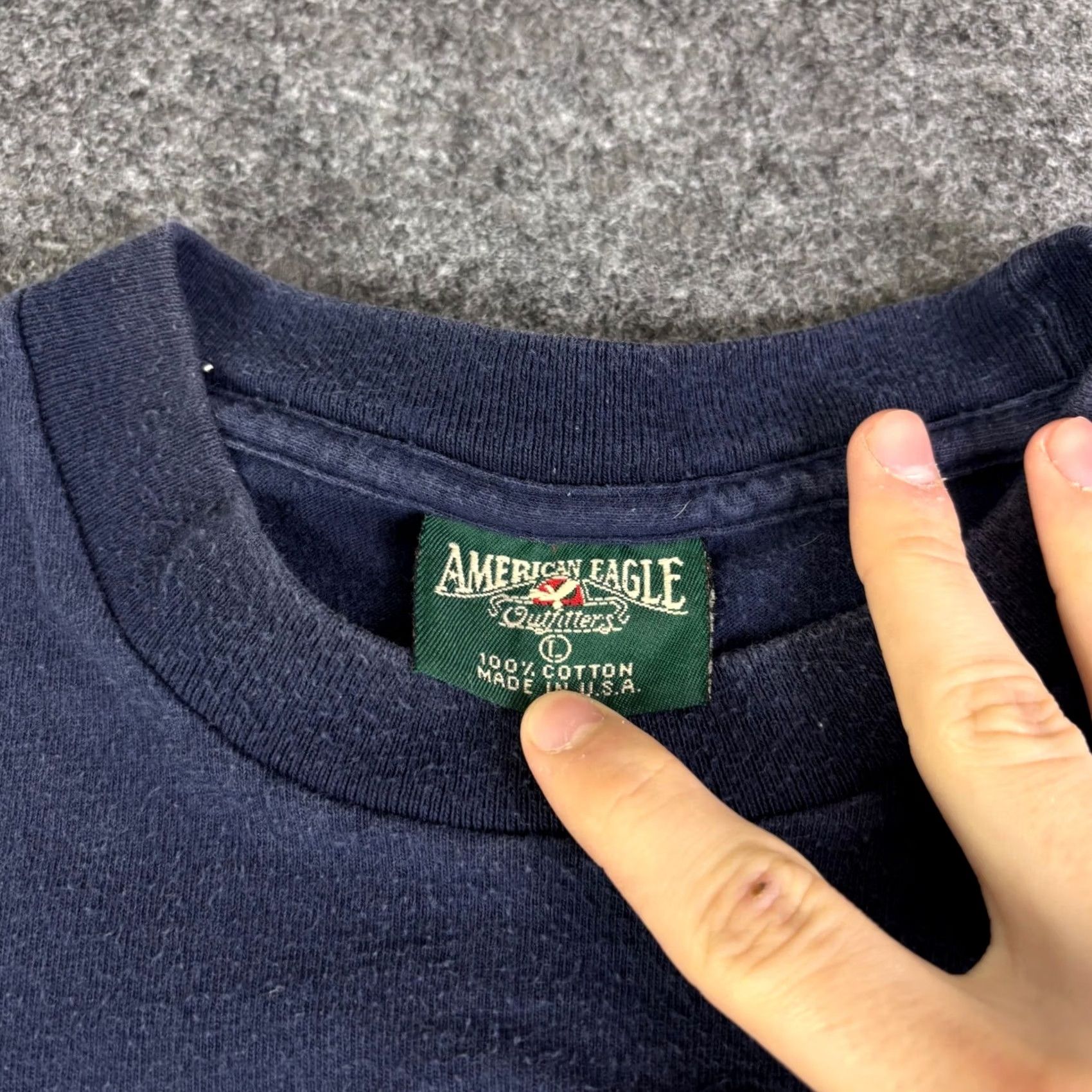 American Eagle Outfitters VINTAGE American Eagle Outfitters Shirt Mens Large Navy Blue Flag Old Glory Size US L / EU 52-54 / 3 - 3 Thumbnail