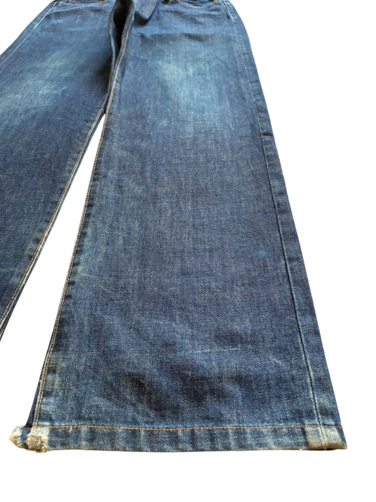 Japanese Brand Vintage Japanese Brand Blue Wash Distressed Baggy Jeans Size 32" / US 10 / IT 46 - 7 Thumbnail