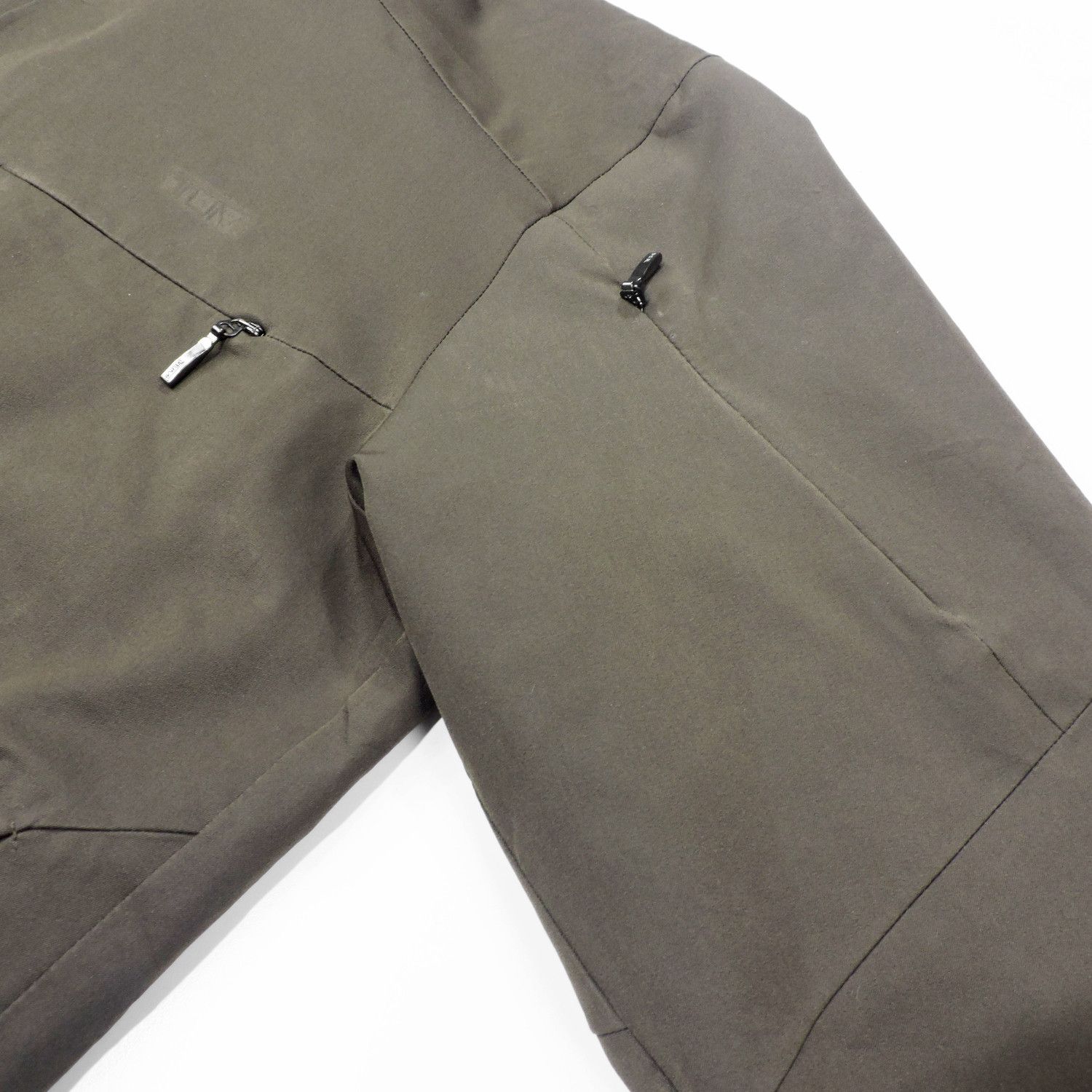 Tumi TUMI T-TECH LIGHTWEIGHT INSULATED WATER RESISTANT JACKET Size US S / EU 44-46 / 1 - 16 Thumbnail