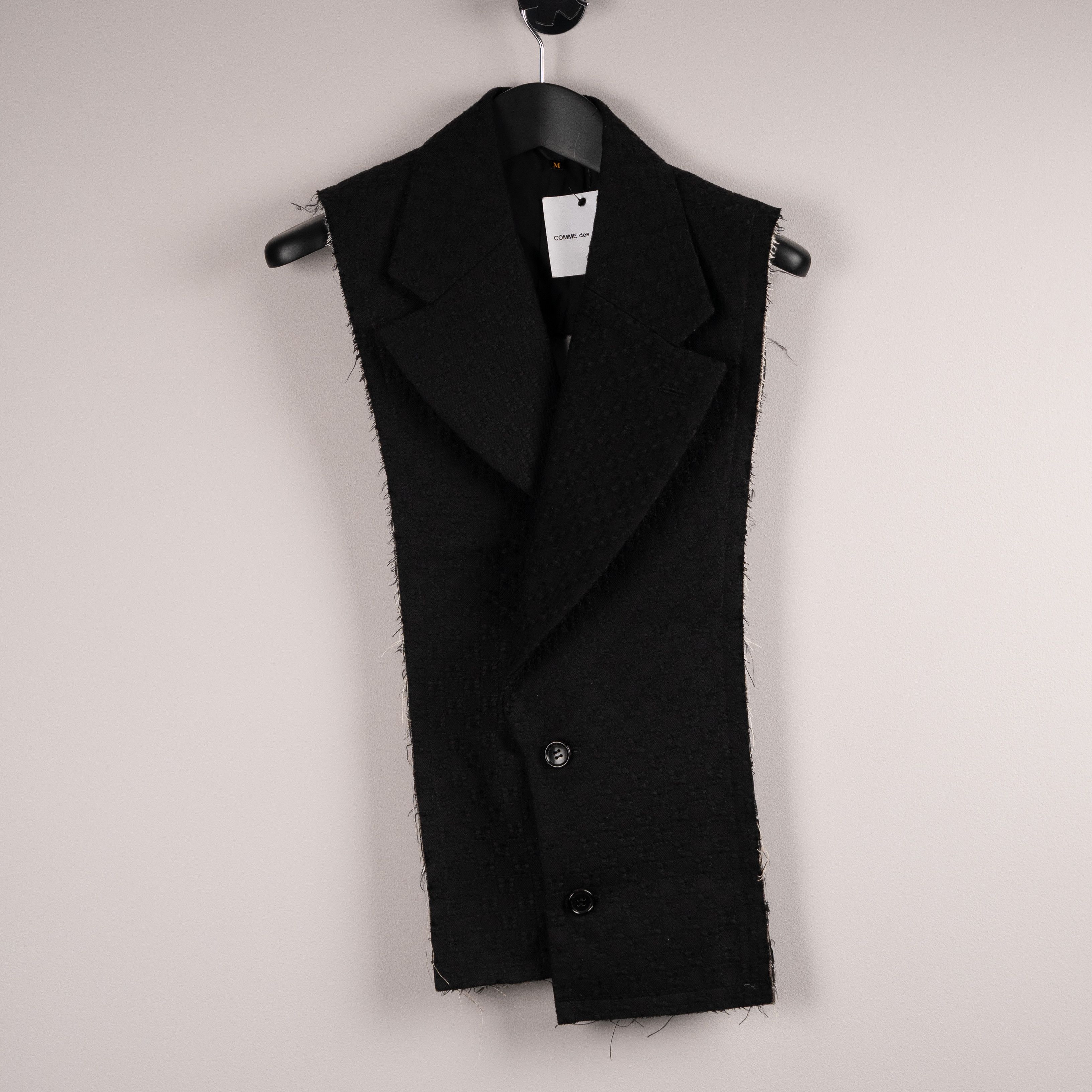 Comme des Garcons Comme Des Garçons SS19 Asymmetrical Lapel Waistcoat Size M / US 6-8 / IT 42-44 - 1 Thumbnail