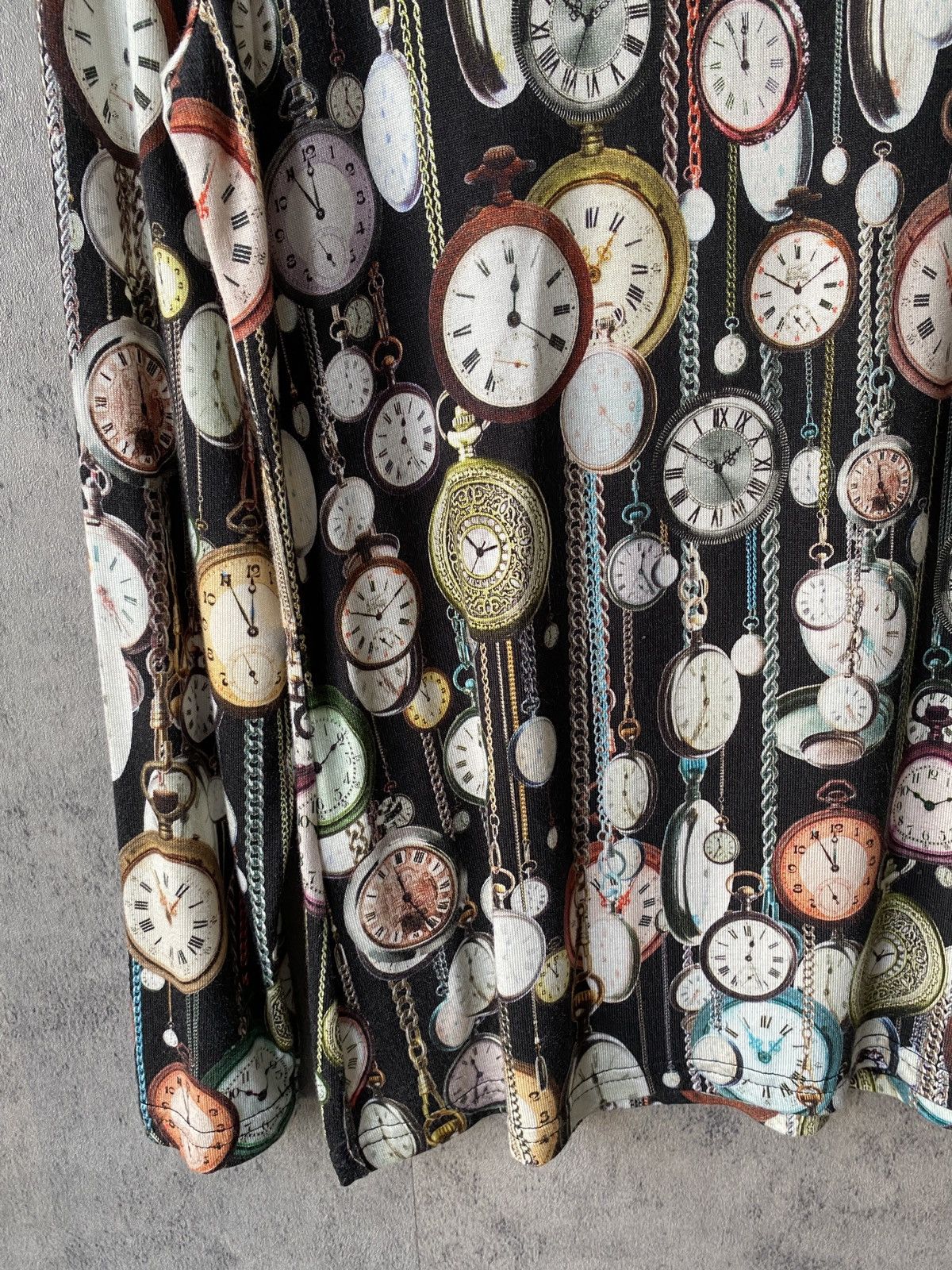 Japanese Brand Trust Club Fullprint Vintage Clock Italy Jean Paul Gaultier Size US S / EU 44-46 / 1 - 9 Thumbnail