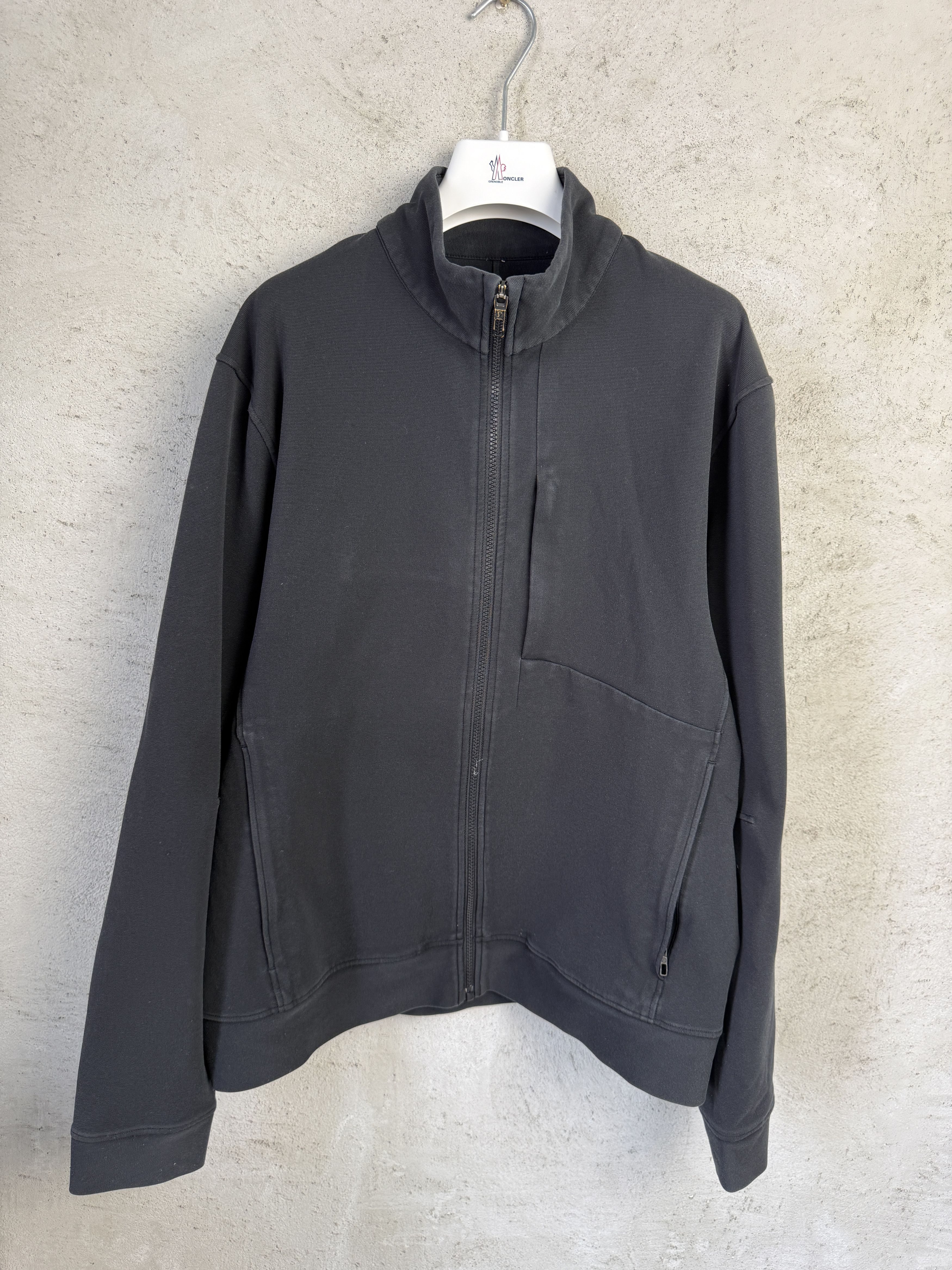 Lululemon Lululemon zip-up jacket sweatshirt gym sport Size US XL / EU 56 / 4 - 1 Thumbnail