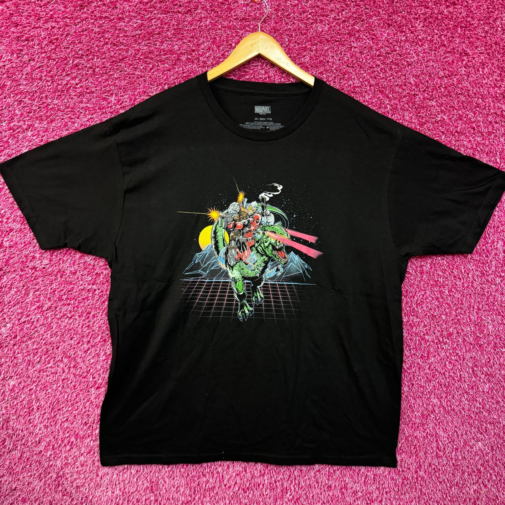 Marvel Comics Deadpool Riding a Trex T-shirt size 2xl Size US XXL / EU 58 / 5 - 1 Thumbnail