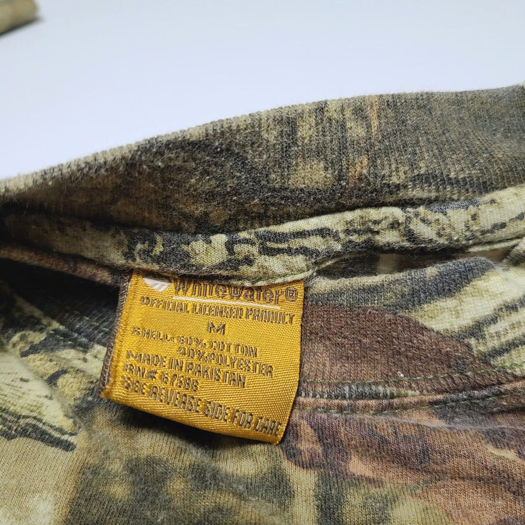 Vintage Mossy Oak Whitewater Camouflage Long Sleeve T-Shirt Men’s Medium, Brown, Crew Neck, Short Sleeve, All Seasons, Hunting Size US M / EU 48-50 / 2 - 3 Thumbnail