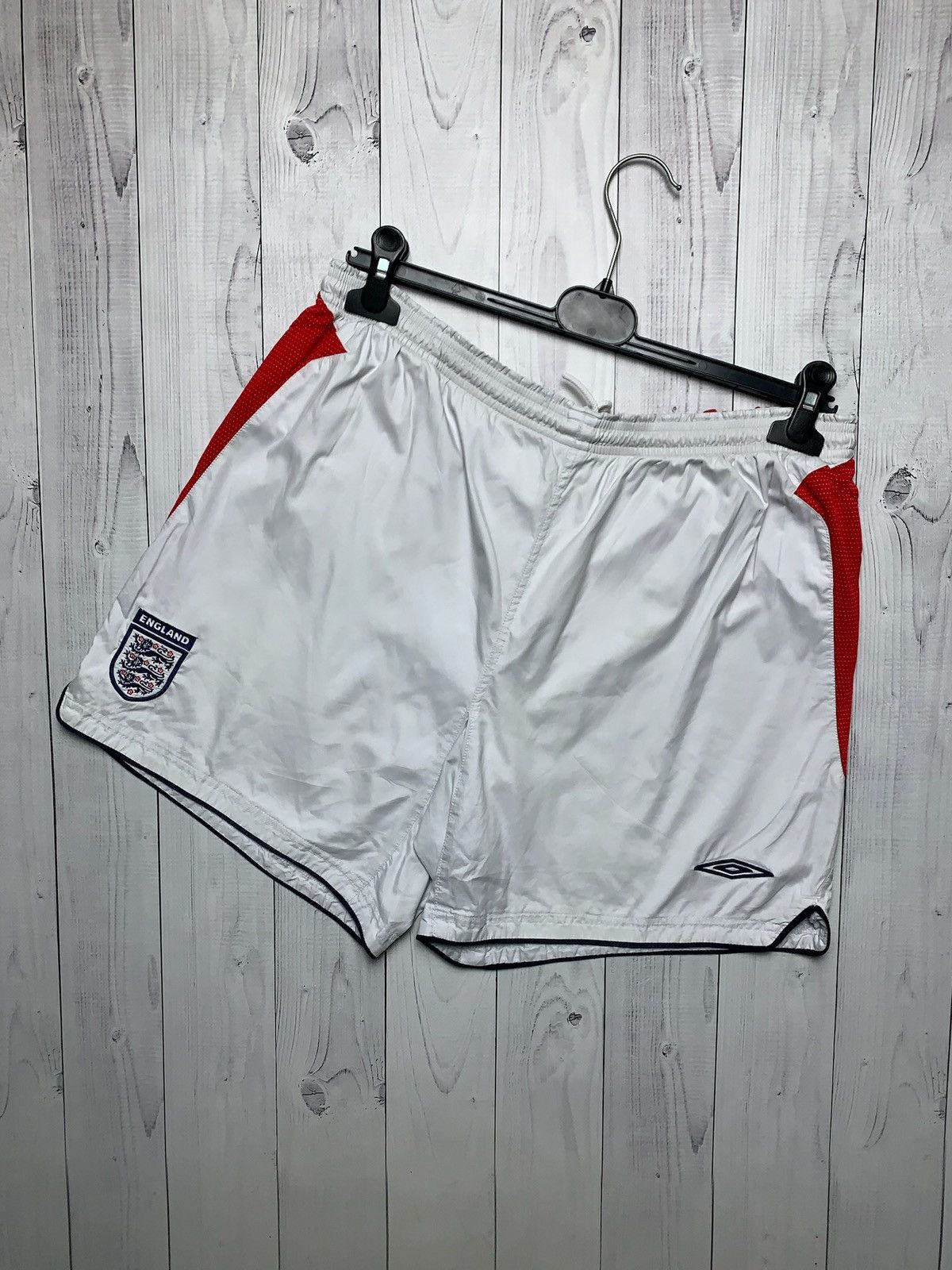Umbro × Vintage Vintage England Umbro soccer shorts size L Size US 34 / EU 50 - 1 Thumbnail