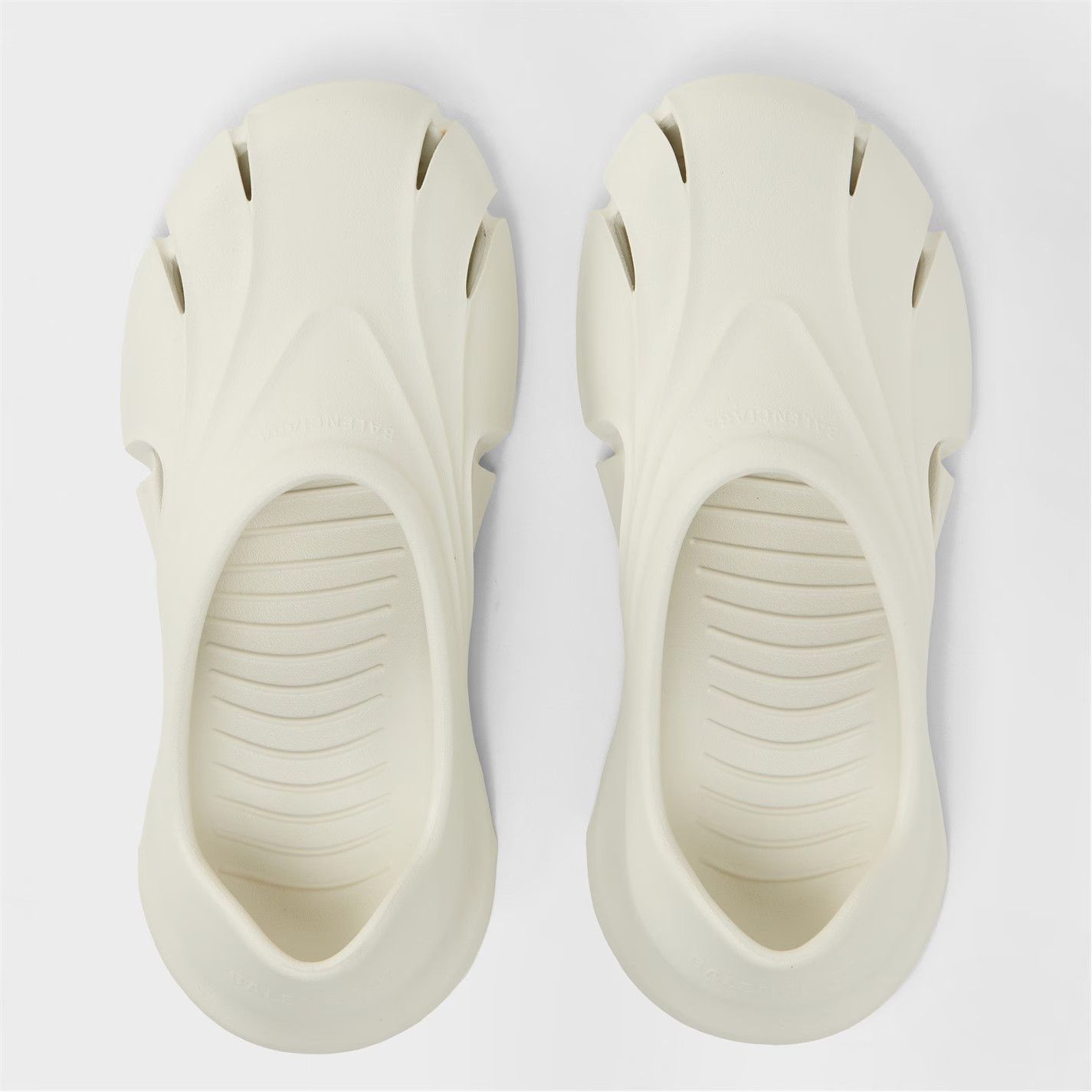 Balenciaga o1g2r1mq0226 Mold Closed Sandals In Eggshell Size US 9 / EU 42 - 4 Thumbnail