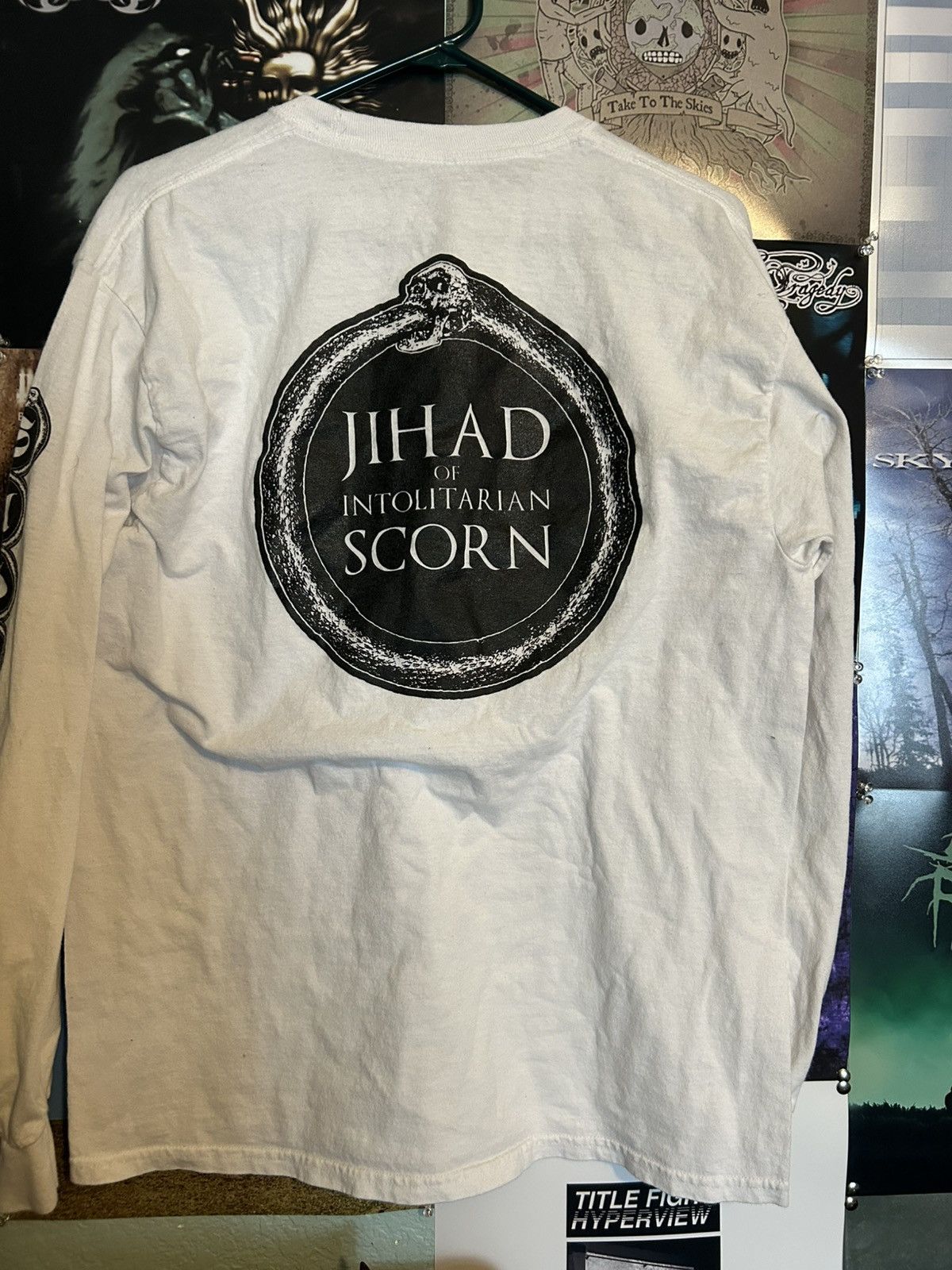 Gildan Intolitarian- Long sleeve Size US S / EU 44-46 / 1 - 2 Thumbnail