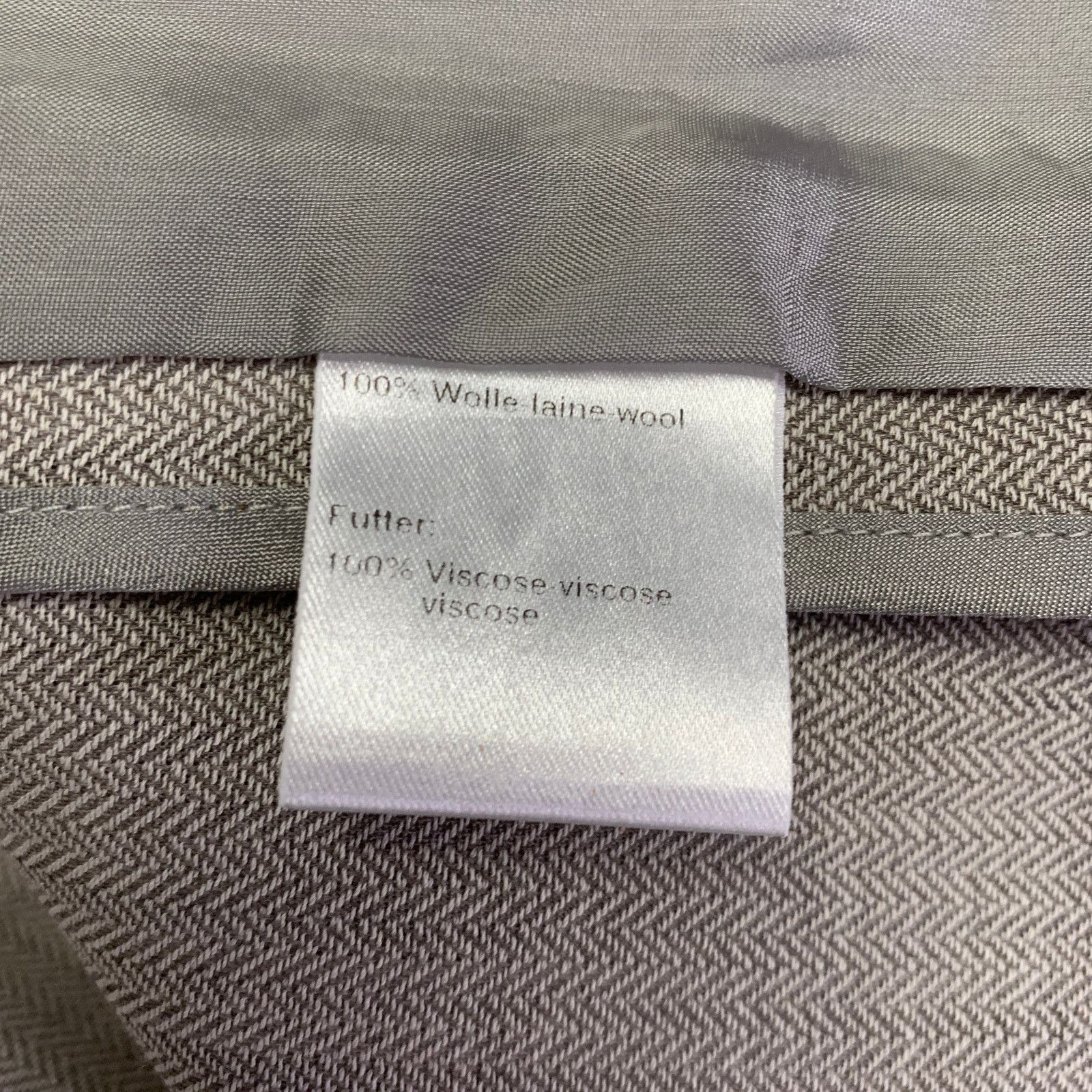 Akris AKRIS Size 8 Grey Taupe Viscose Herringbone Raw Edge Blazer Size M / US 6-8 / IT 42-44 - 7 Thumbnail