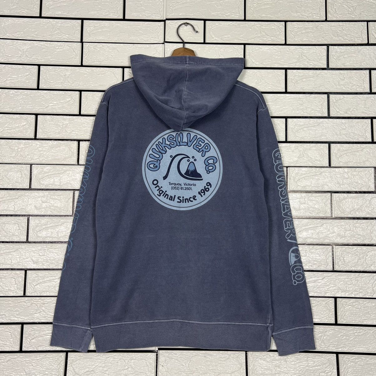 Quiksilver QUIKSILVER Big Logo Pullover Hoodie Sweatshirt #4106-C187 Size US S / EU 44-46 / 1 - 1 Thumbnail