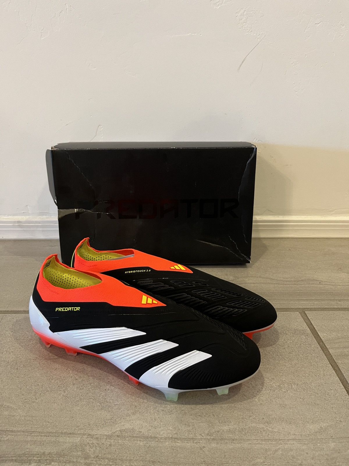 Adidas Adidas Predator Elite Laceless FG Soccer Cleats Size US 8.5 / EU 41-42 - 1 Thumbnail