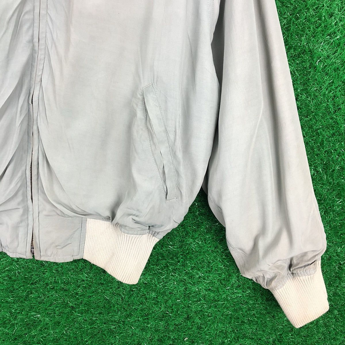 Vintage Vintage 80's Rayon Zipper Jacket Bomber Style by Yin & Yang Size US L / EU 52-54 / 3 - 3 Thumbnail