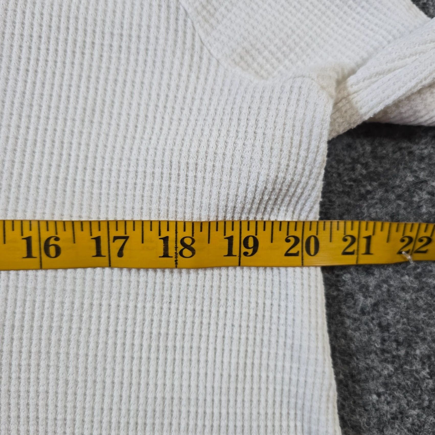 Anthropologie T.La Anthropologie Top Womens Medium White Thermal Waffle Knit Lounge Casual Tee Size M / US 6-8 / IT 42-44 - 5 Thumbnail