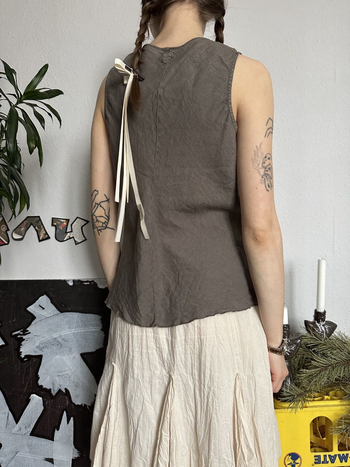 120% Lino × Designer 120 Lino Ruffle Blouse V-neck Copine Style Size M / US 6-8 / IT 42-44 - 6 Thumbnail