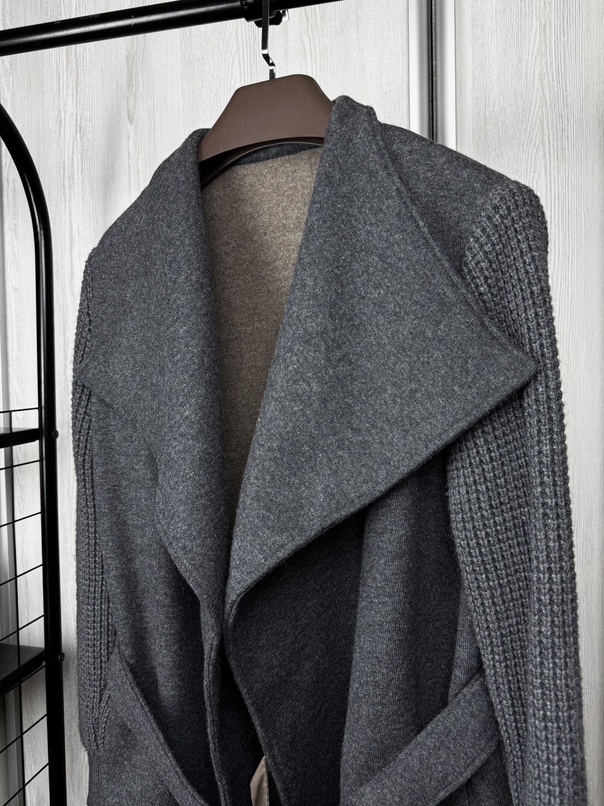 Eleventy Eleventy First class grey wool cardigan over coat size 44 Size M / US 6-8 / IT 42-44 - 4 Thumbnail