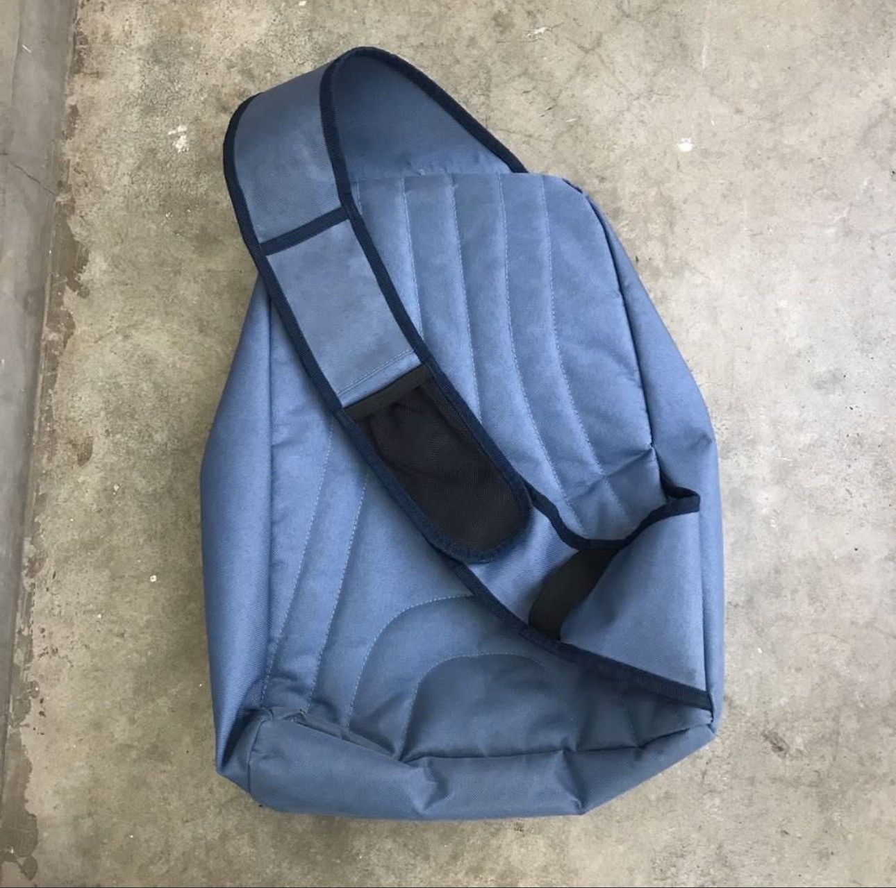 Nike Rare Vintage Nike Crossbody Size ONE SIZE - 7 Thumbnail