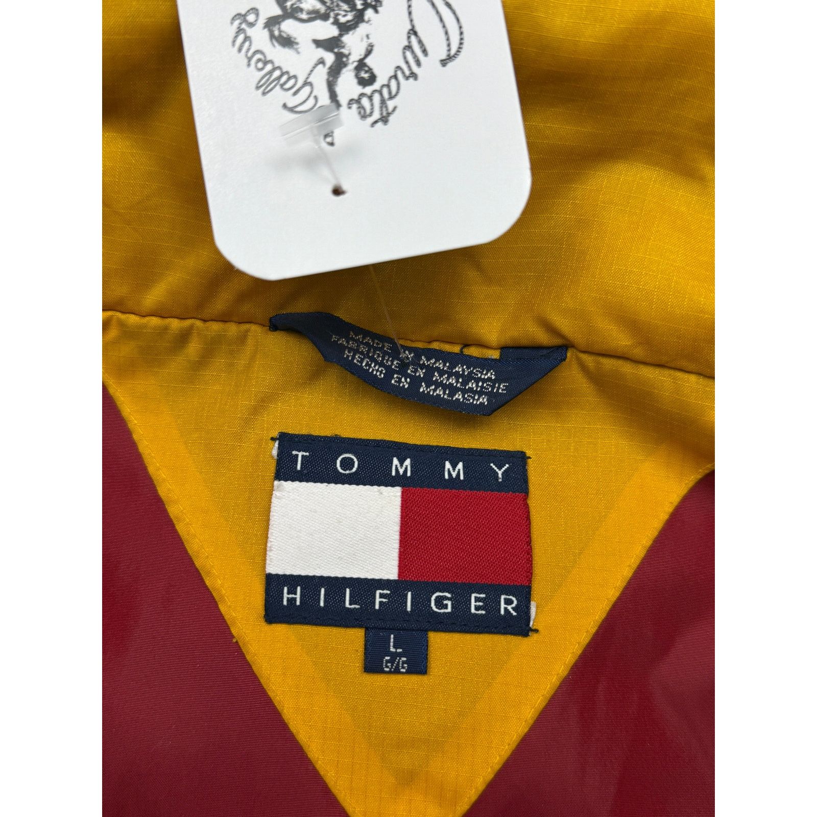 Vintage Vintage 90s Tommy Hilfiger Embroidered Flag Down Size L Size US L / EU 52-54 / 3 - 3 Thumbnail